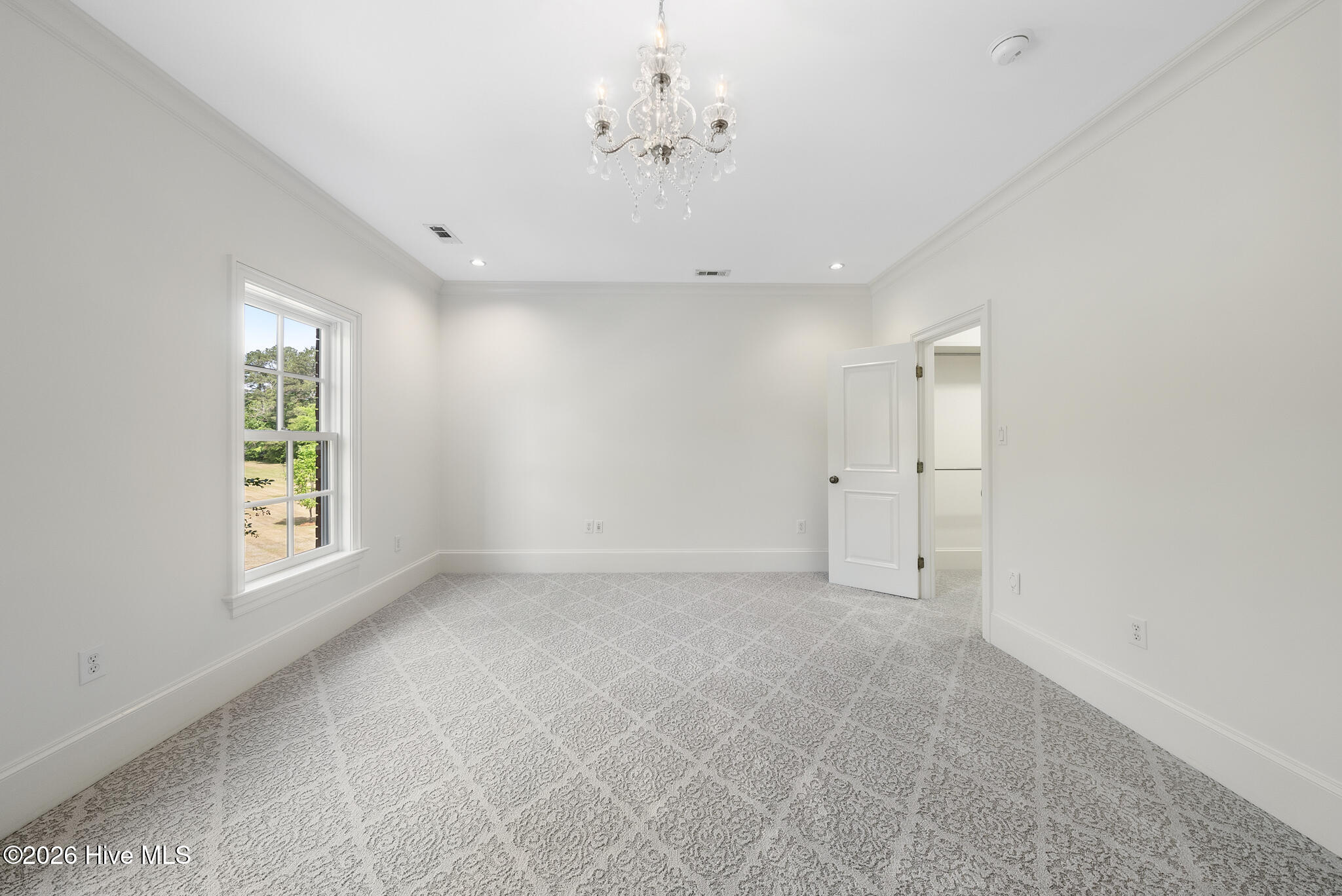 1181 Middle Road Property Photo 78