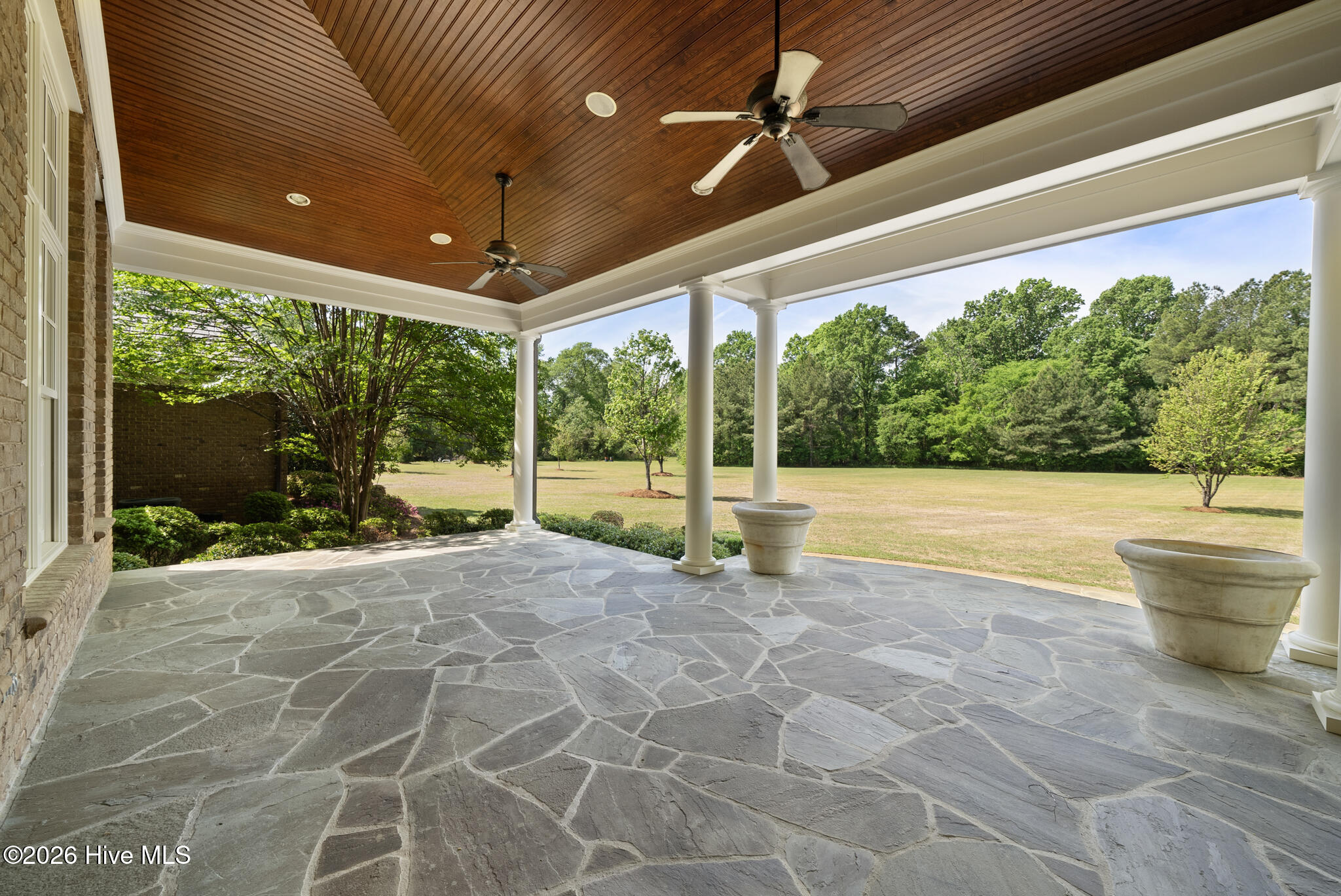 1181 Middle Road Property Photo 103