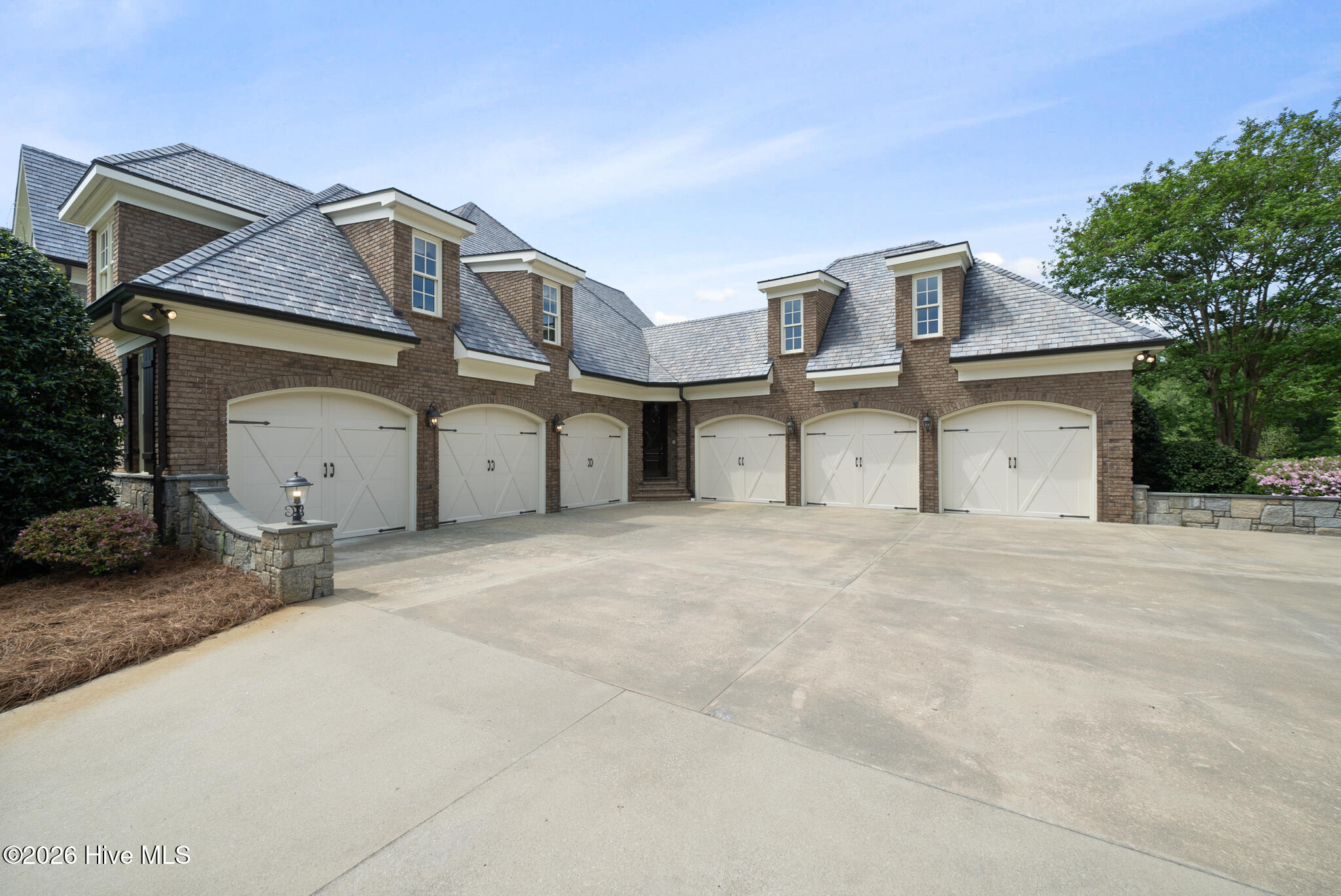 1181 Middle Road Property Photo 106