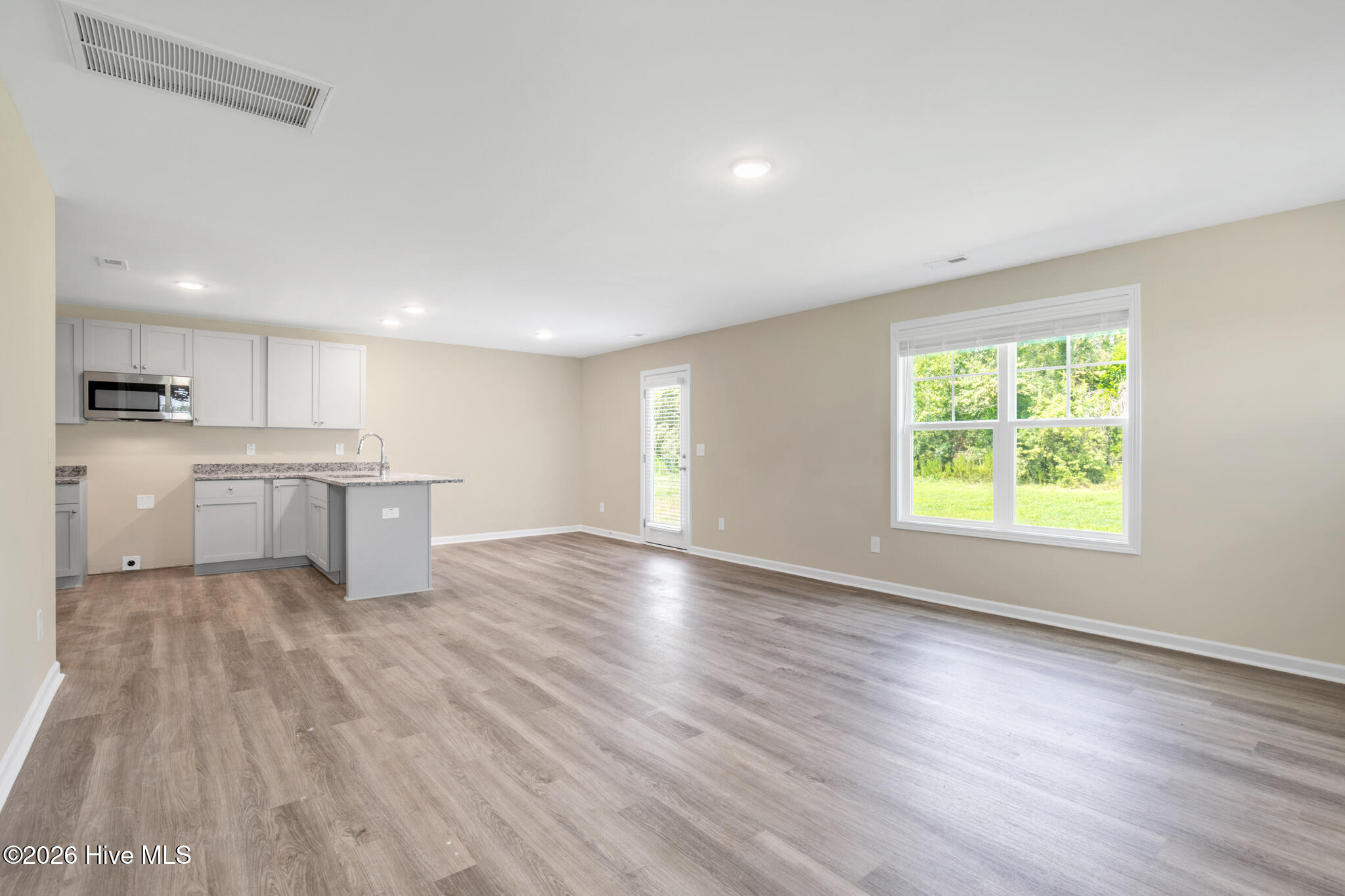 97 Coachman Lane Property Photo 12