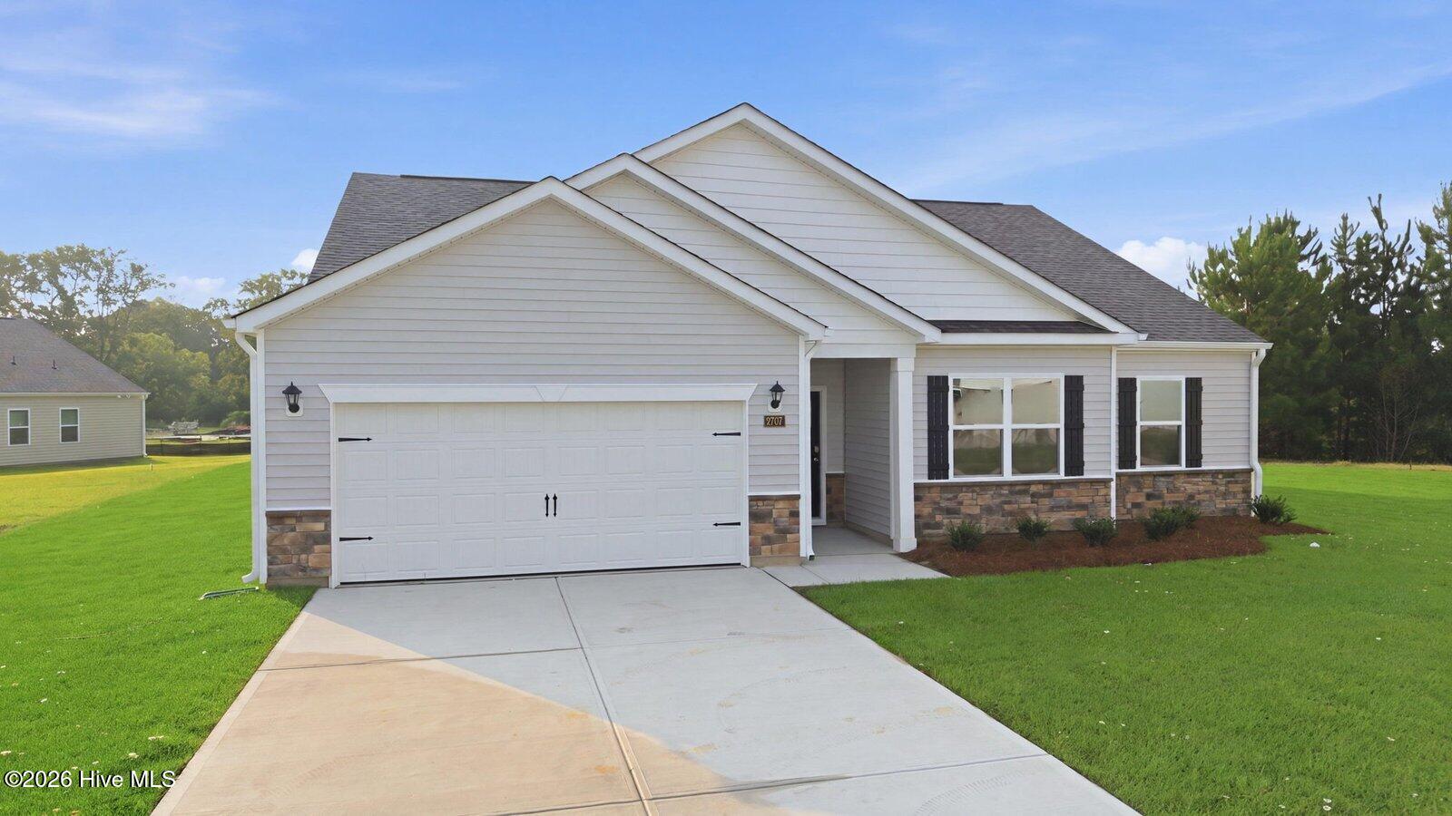 2707 Mindy Way Property Photo 2
