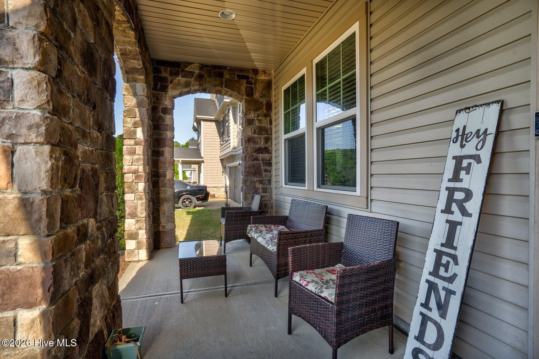 110 Green Willows Drive Property Photo 4