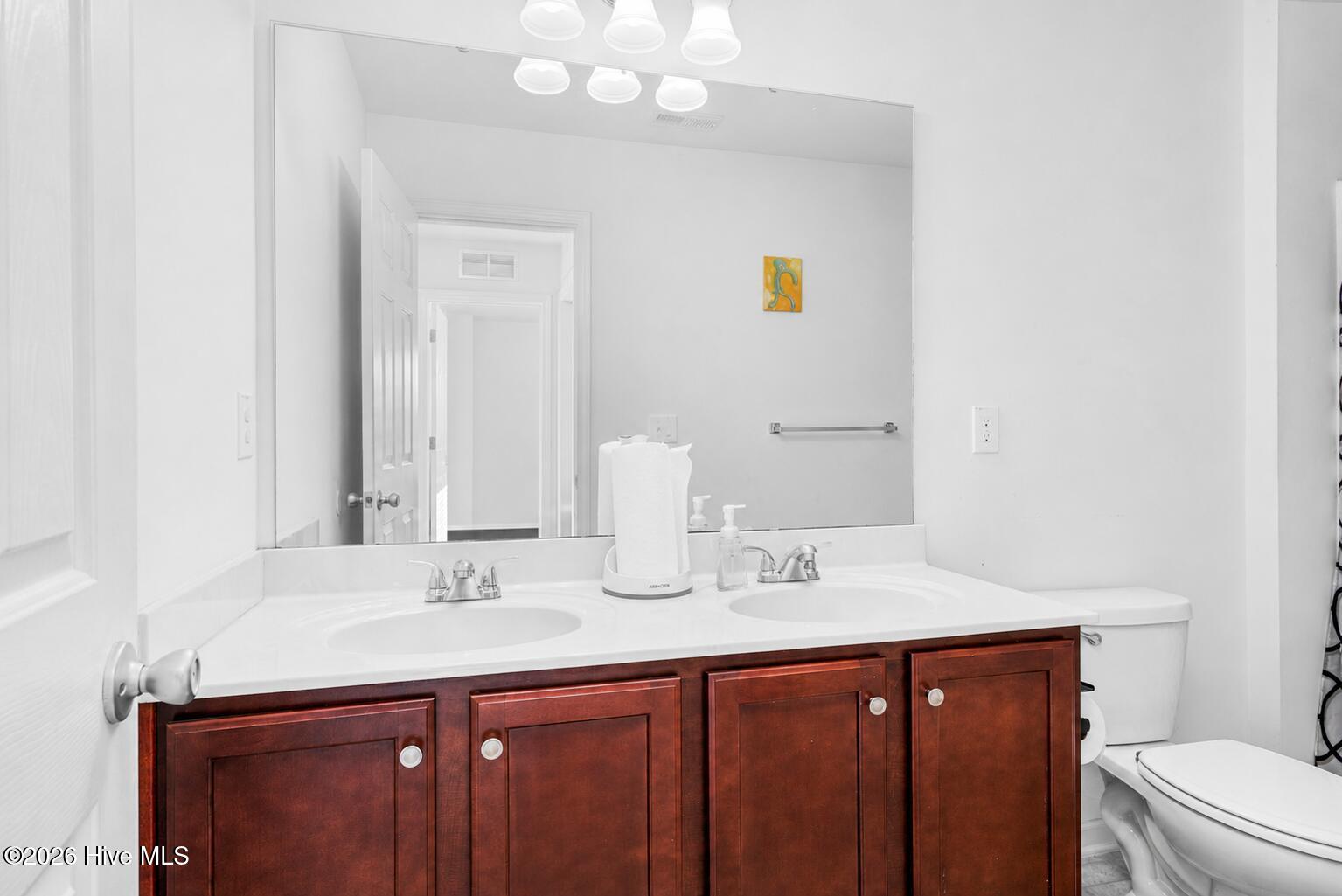 110 Green Willows Drive Property Photo 13