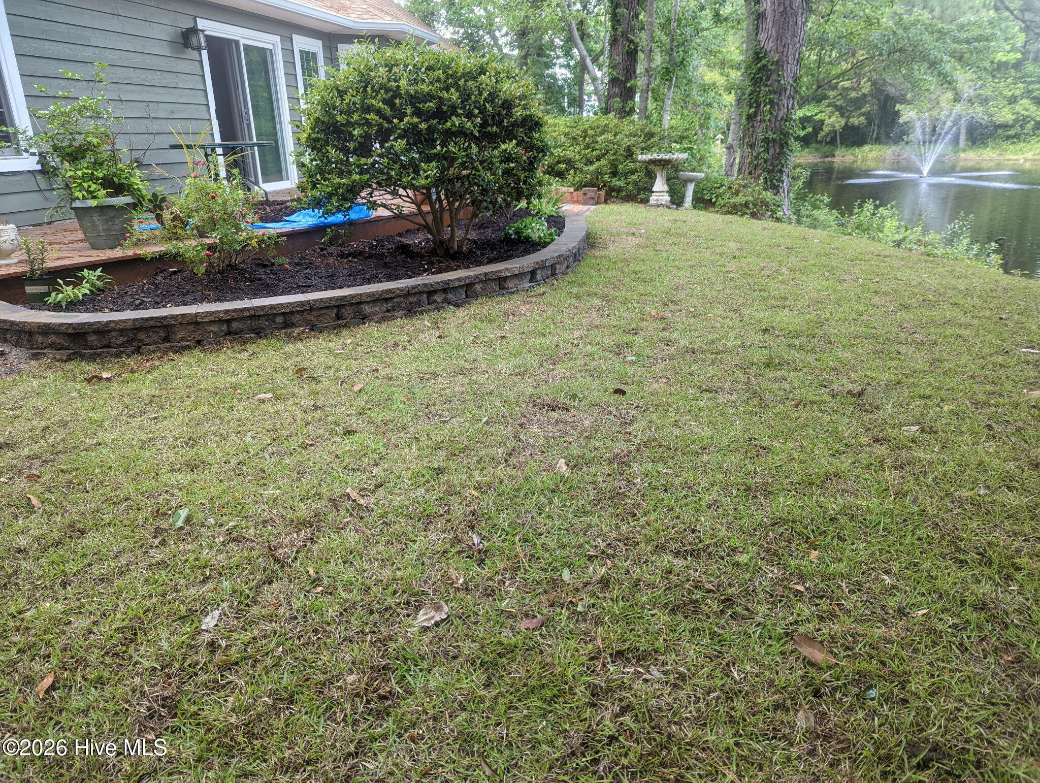 2490 Glen Drive Property Photo 16