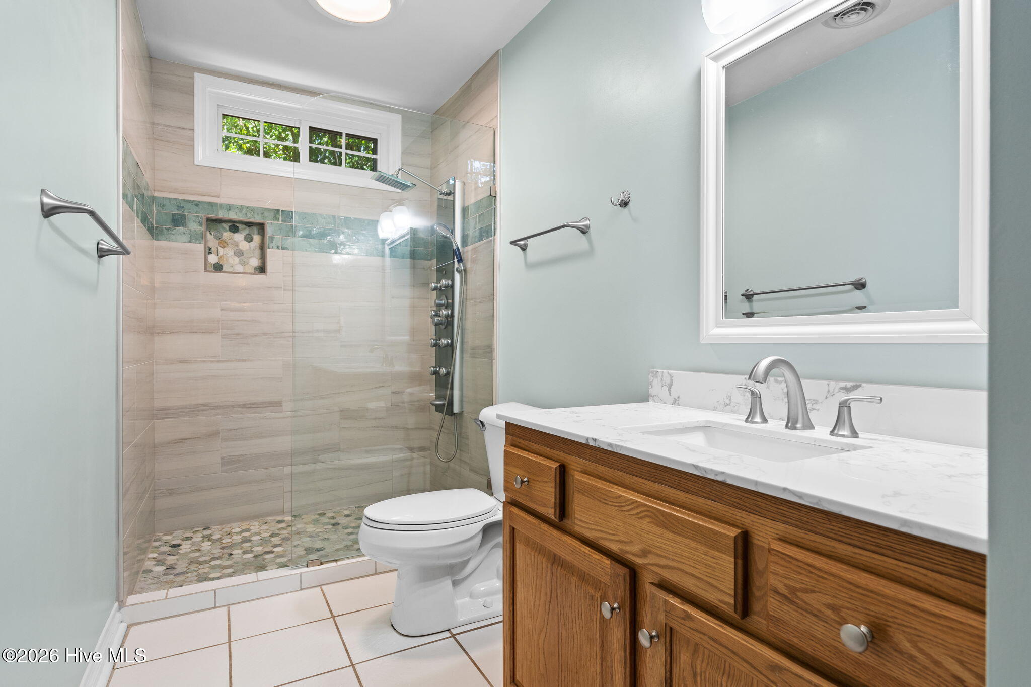 2490 Glen Drive Property Photo 50