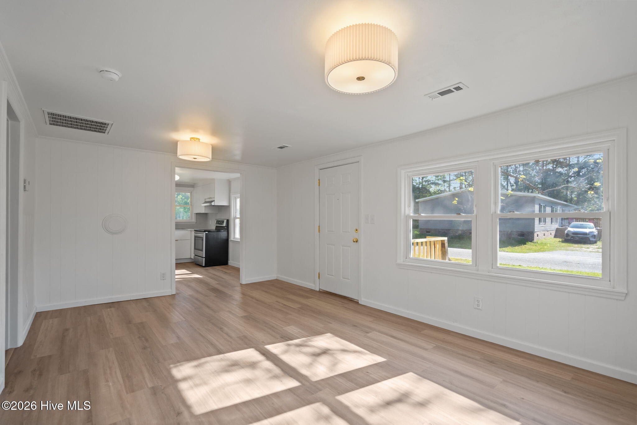 49 S 12th Street Property Photo 7