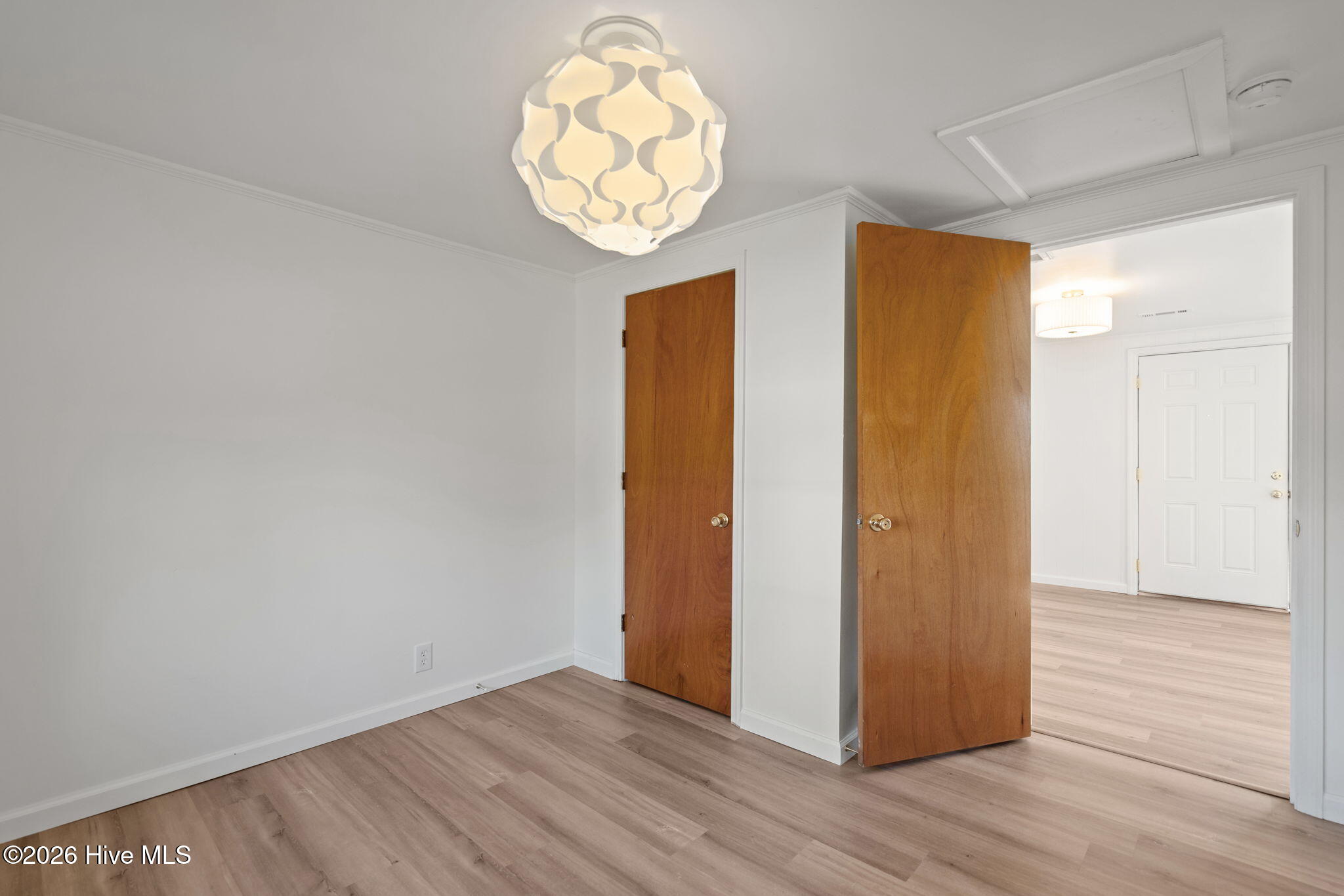 49 S 12th Street Property Photo 13