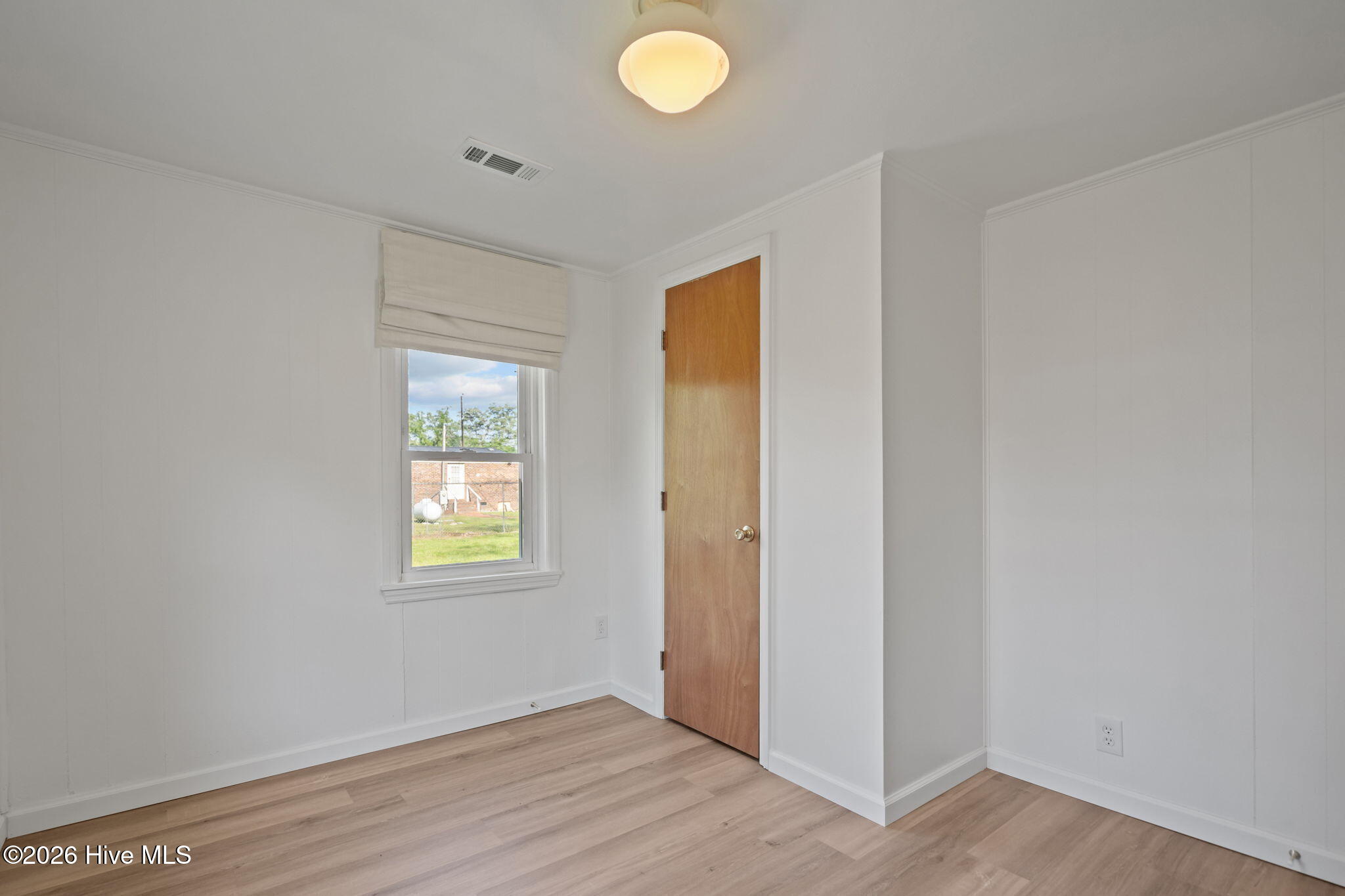 49 S 12th Street Property Photo 15