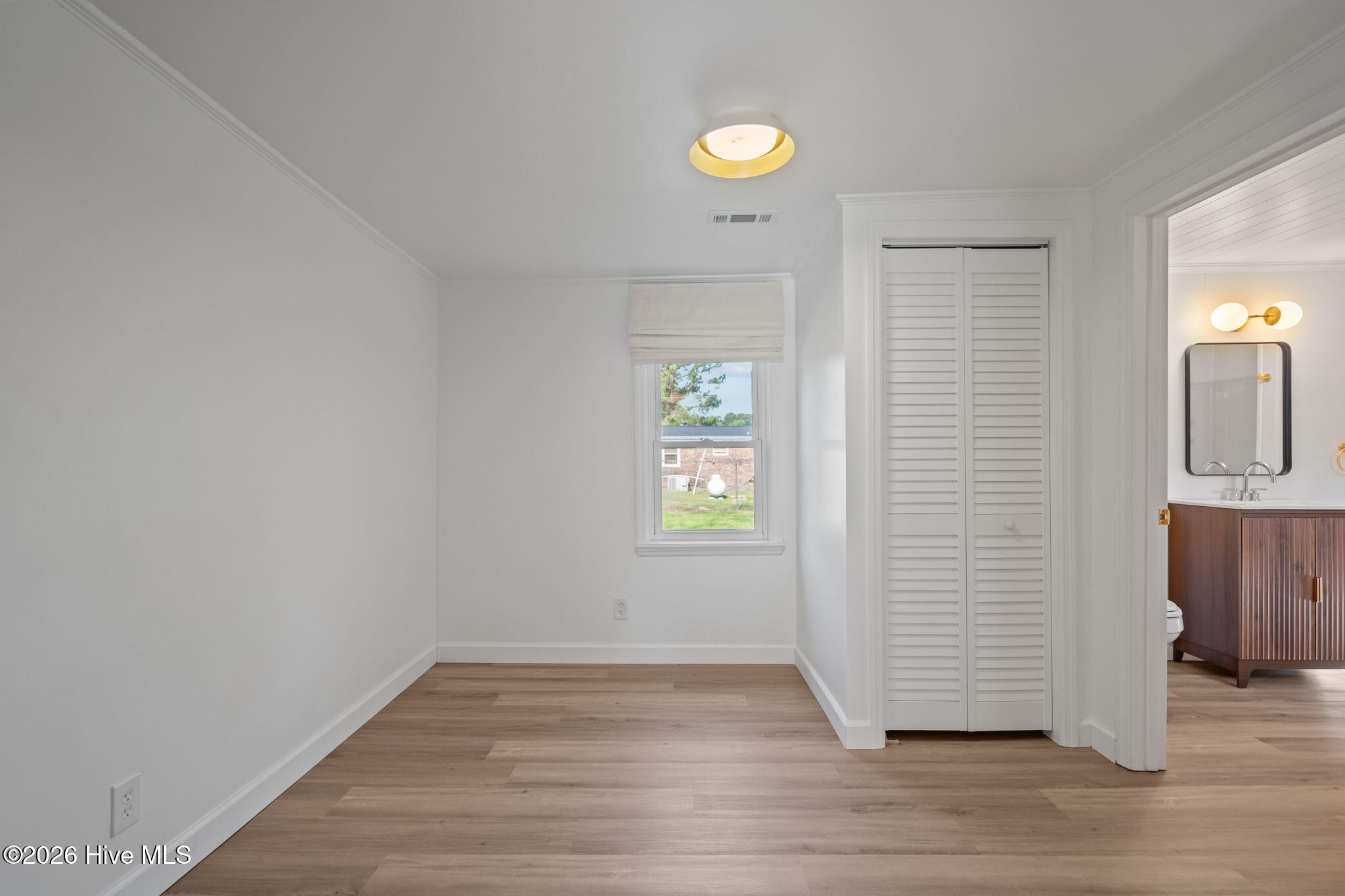 49 S 12th Street Property Photo 17