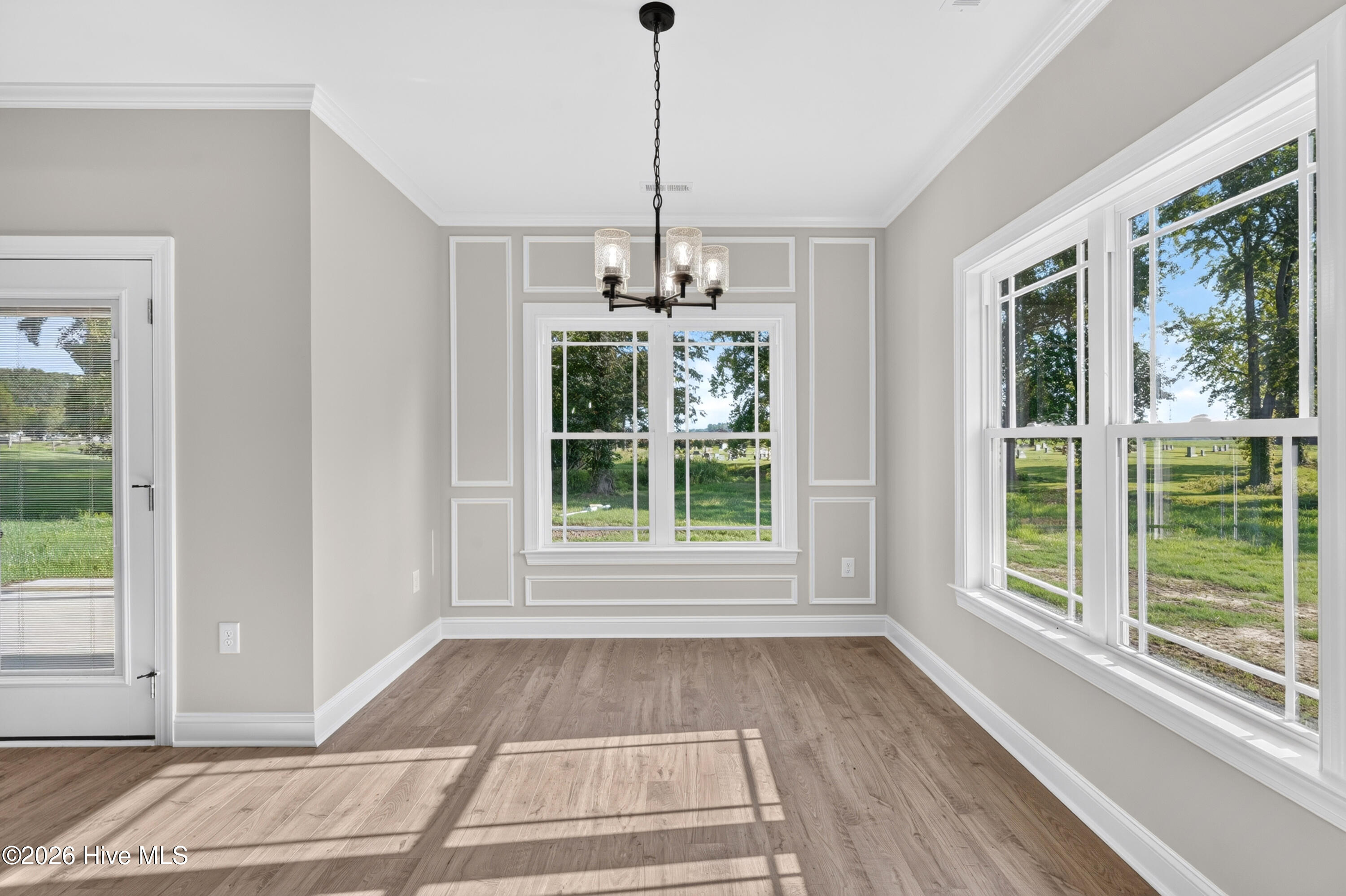 505 N Hillandale Drive Property Photo 25