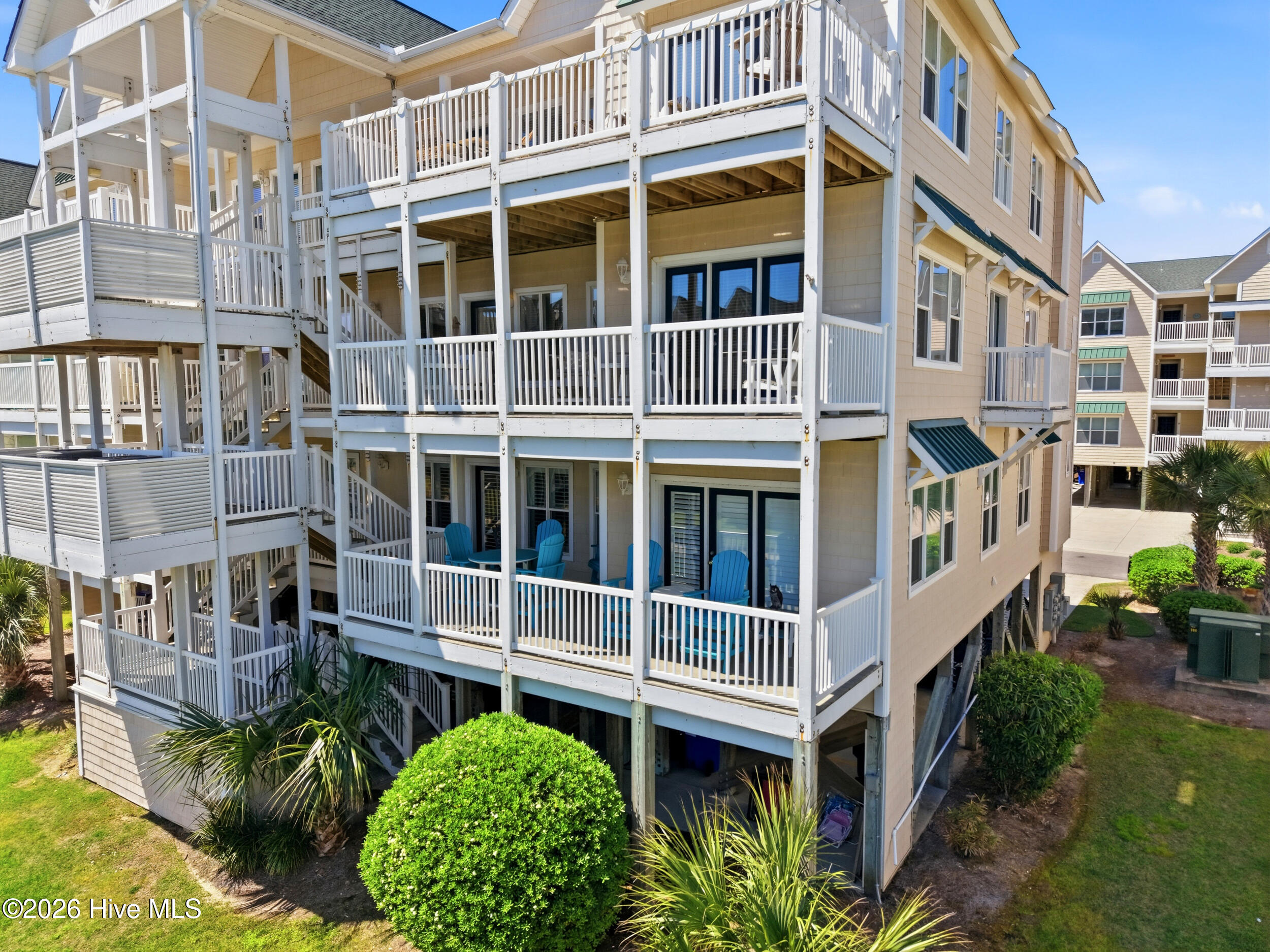158 Via Old Sound Boulevard # B Property Photo 36