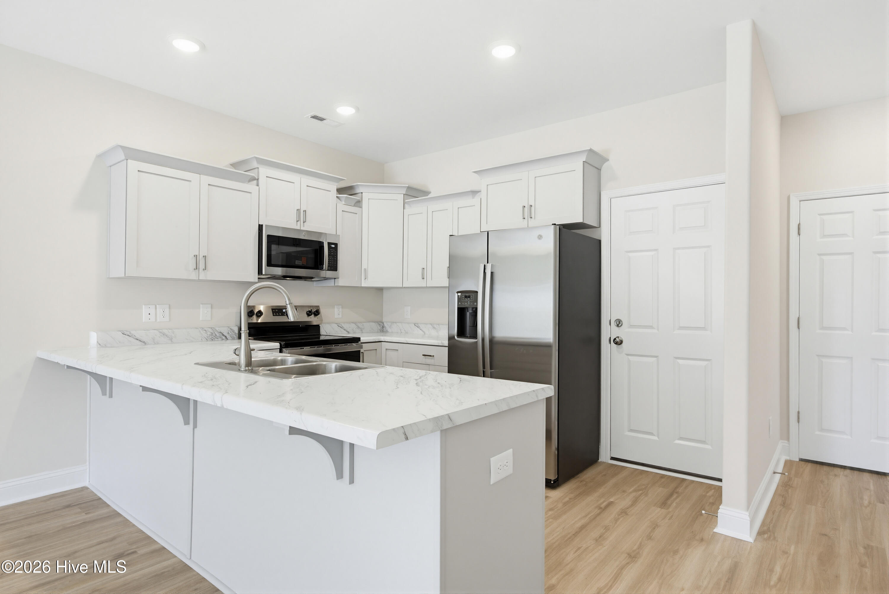 217 Sandpiper Place Property Photo 6
