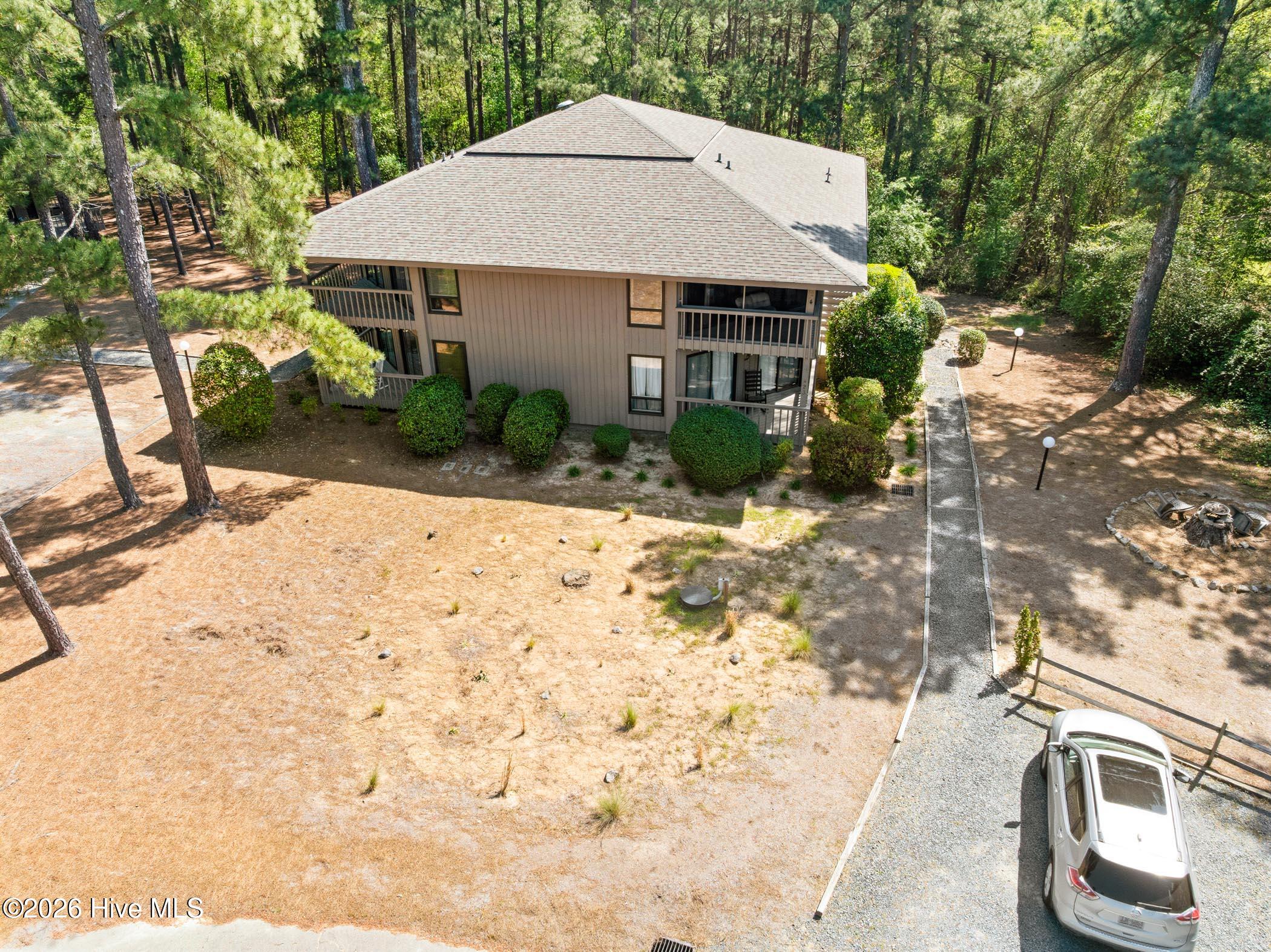 424 Foxcroft Circle Property Photo 25