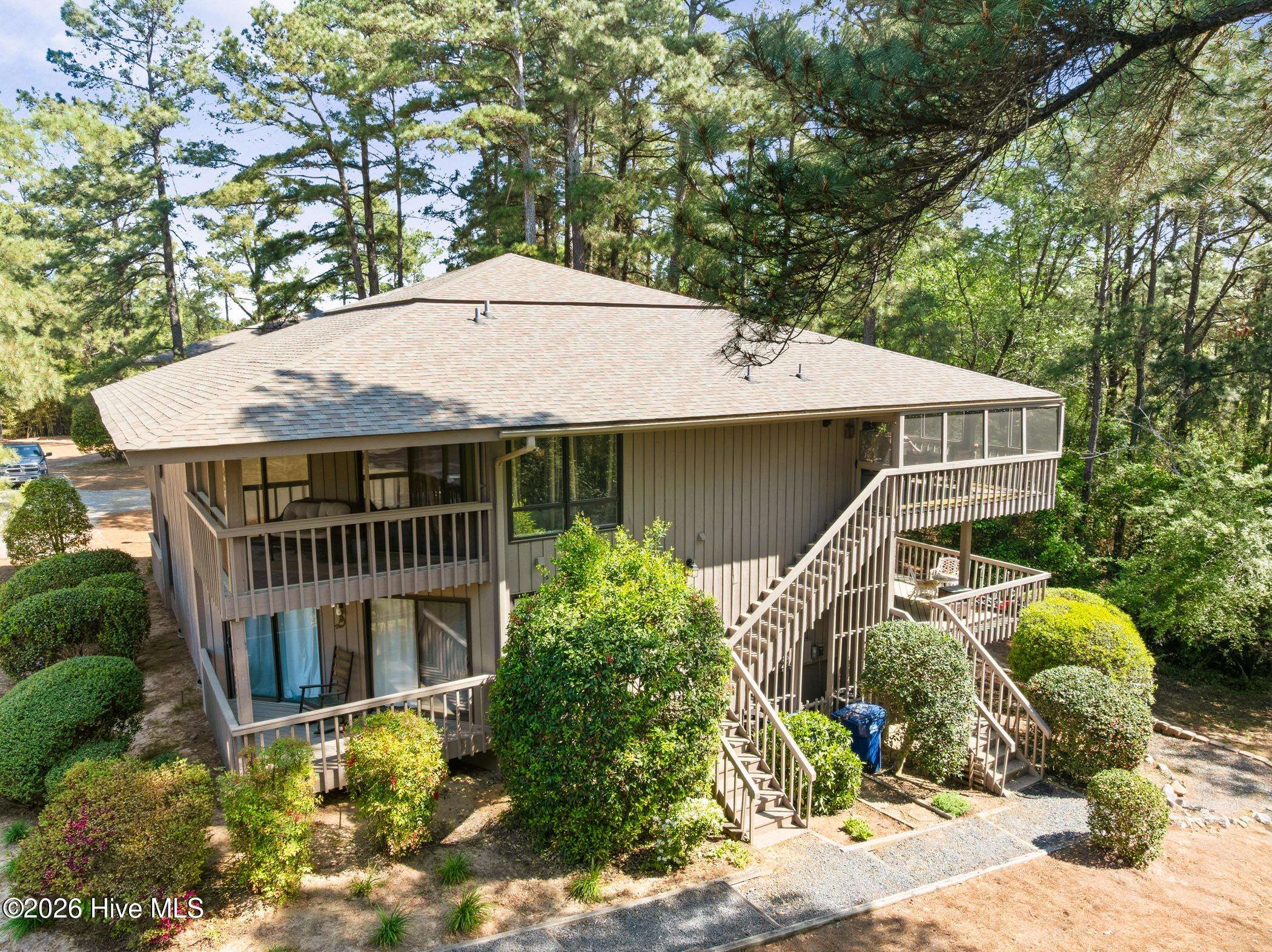 424 Foxcroft Circle Property Photo 33