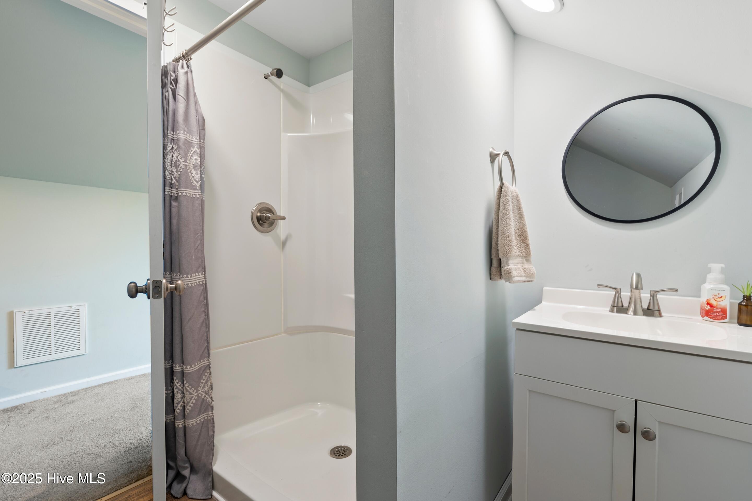 118 Bonnie B Lane Property Photo 38