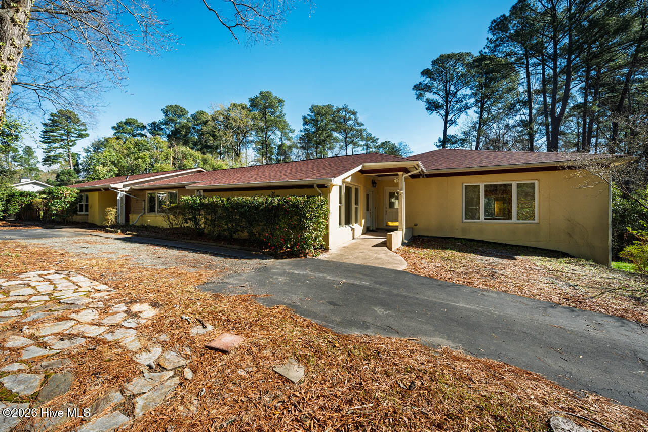 73 Kimberly Drive Property Photo 4