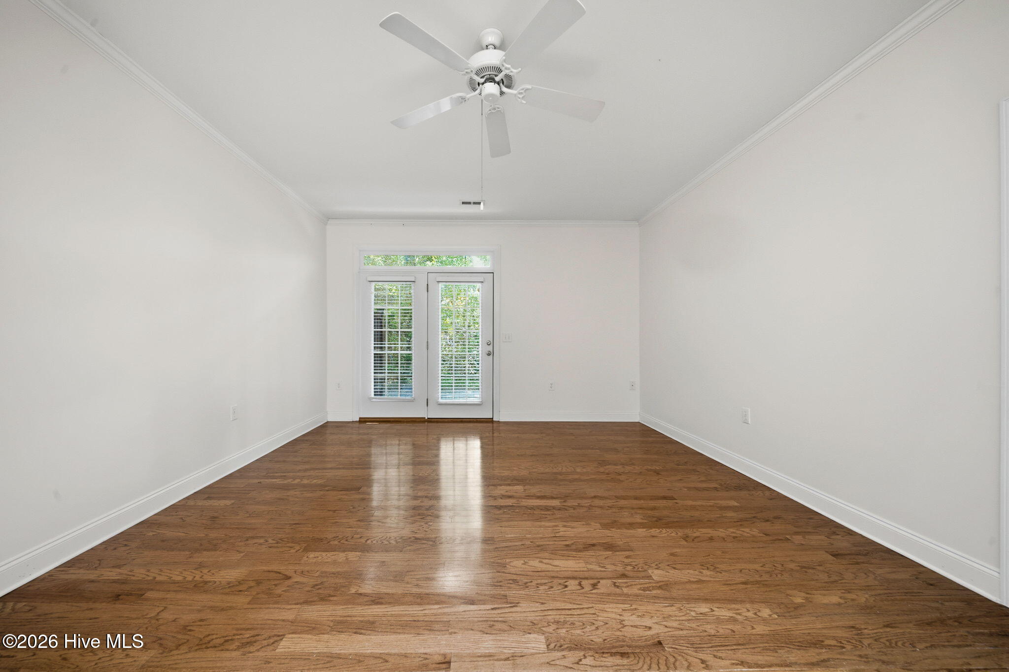 4524 Regent Drive Property Photo 10