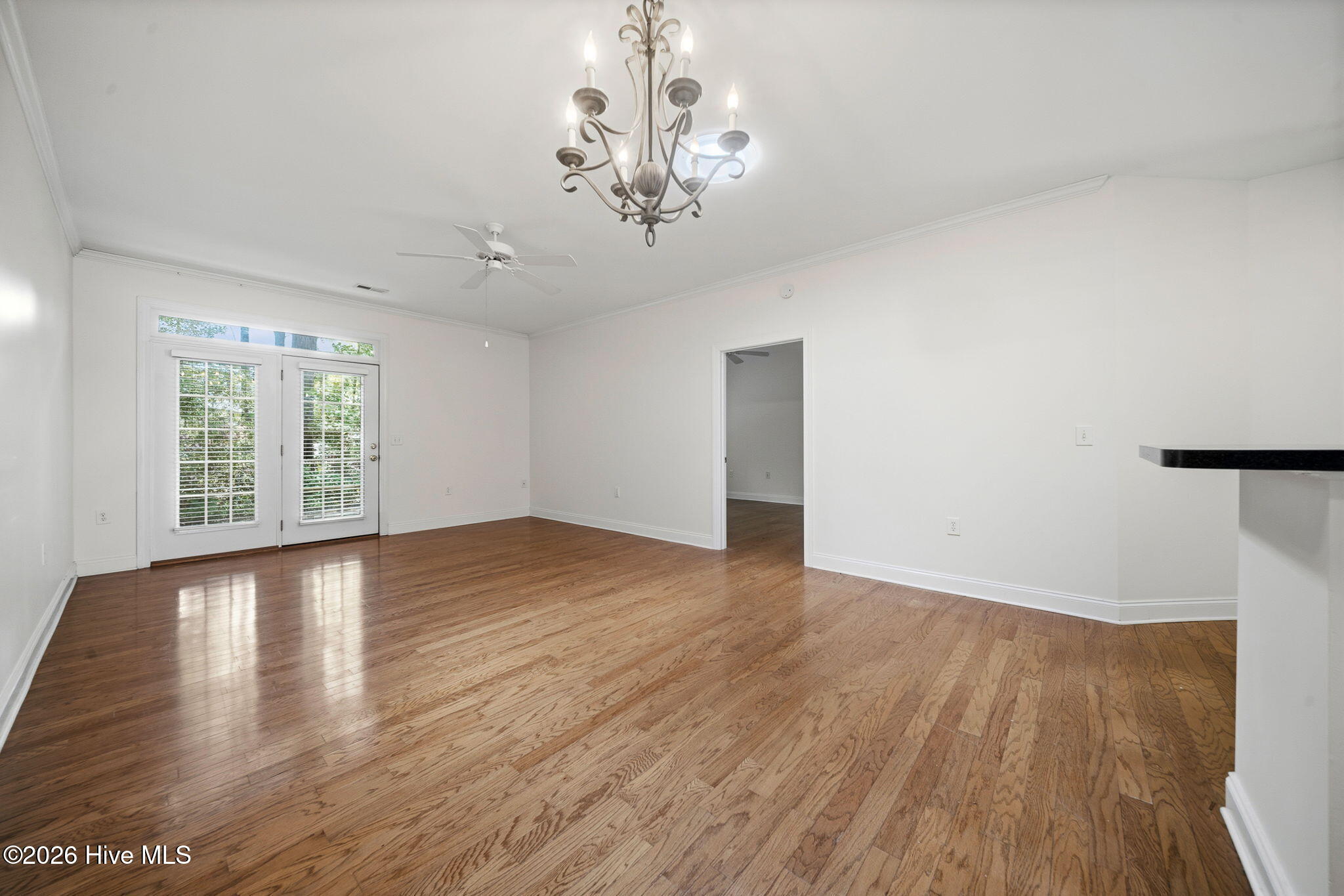 4524 Regent Drive Property Photo 16