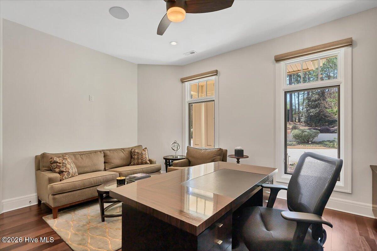 475 Lake Dornoch Drive Property Photo 13