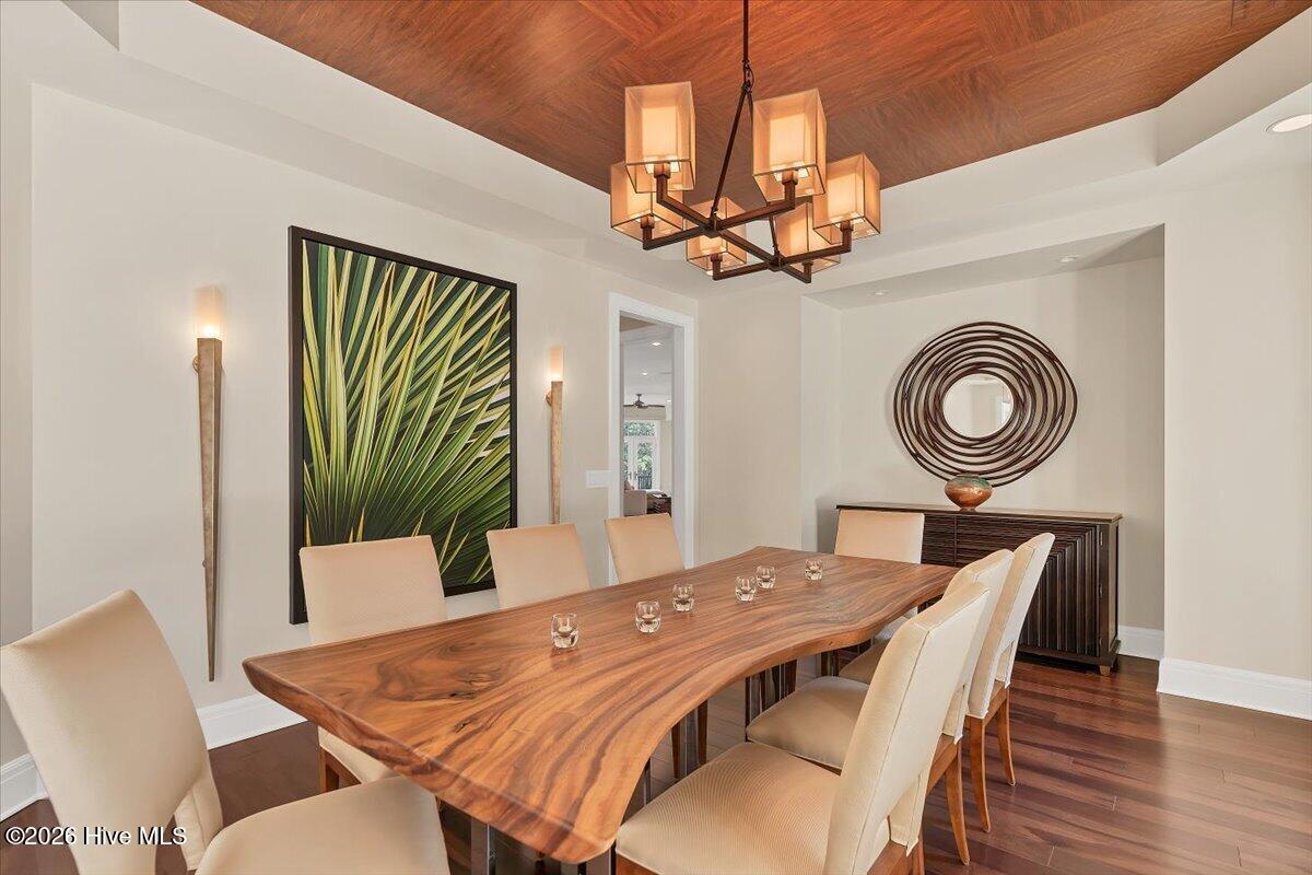 475 Lake Dornoch Drive Property Photo 15