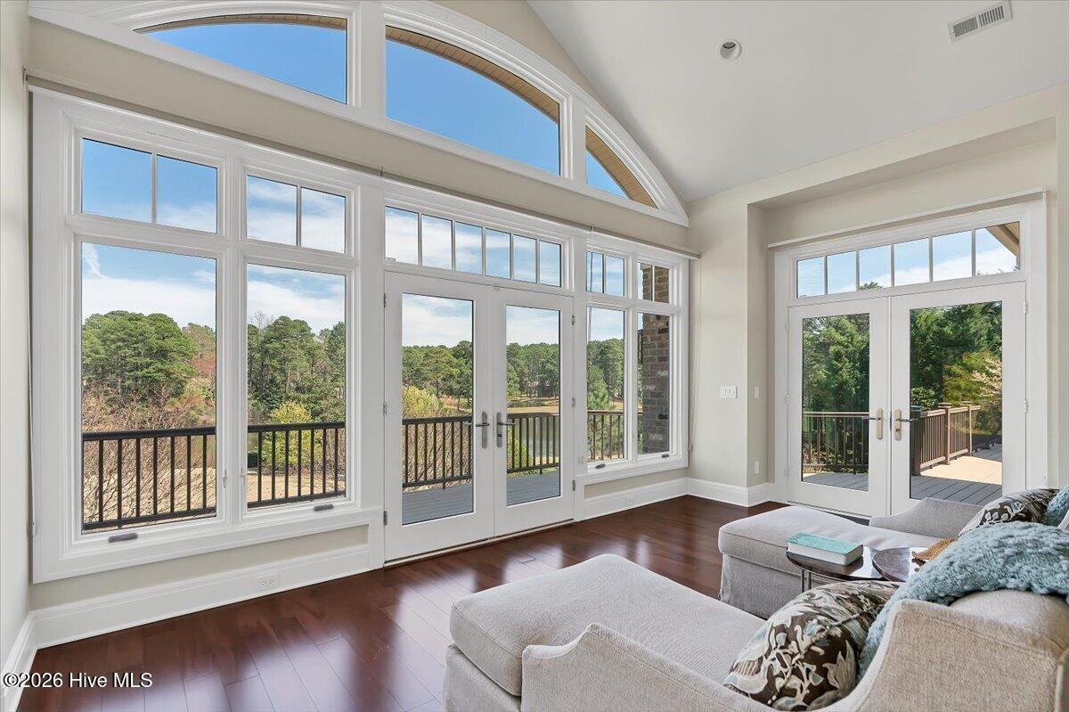 475 Lake Dornoch Drive Property Photo 23