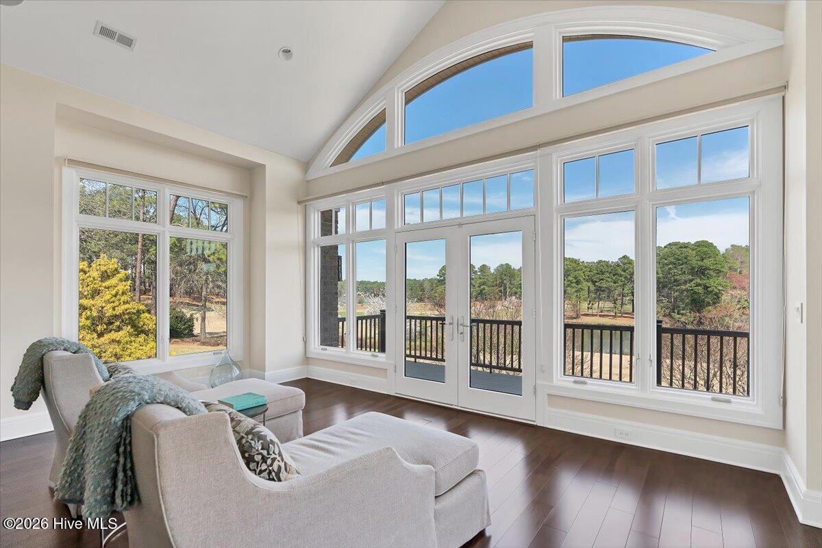 475 Lake Dornoch Drive Property Photo 24
