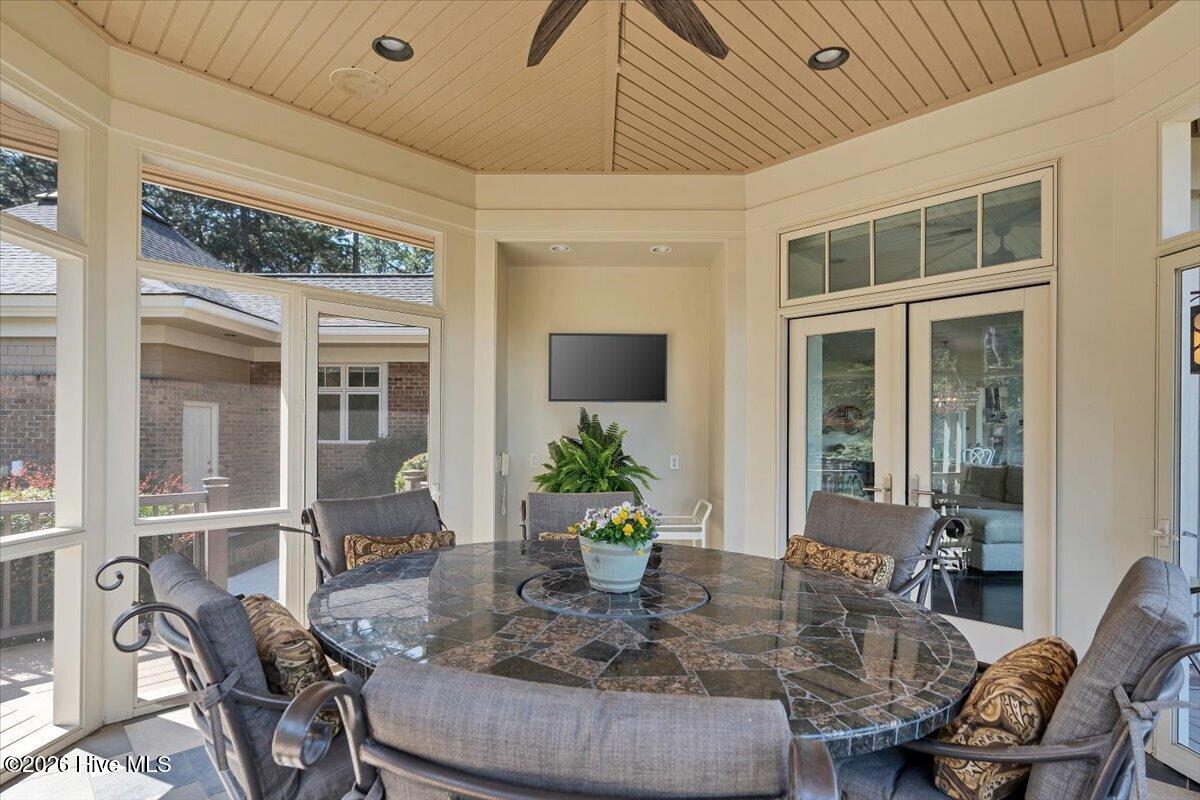 475 Lake Dornoch Drive Property Photo 46