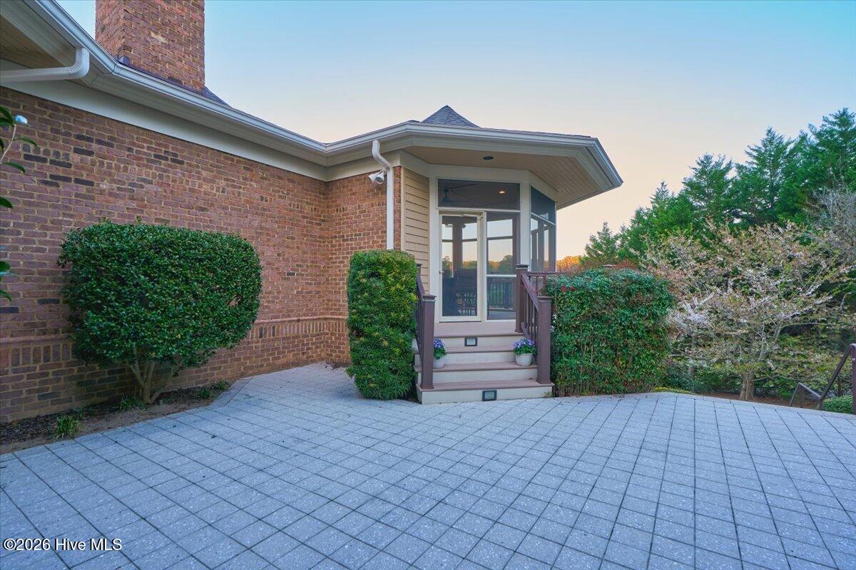 475 Lake Dornoch Drive Property Photo 47