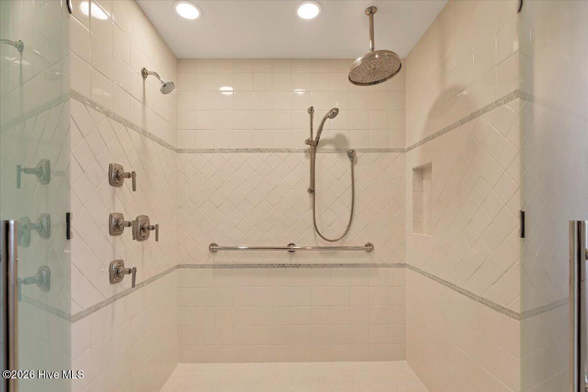475 Lake Dornoch Drive Property Photo 83