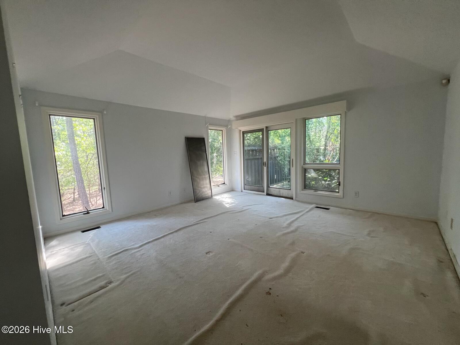 1551 1 Linden Road Property Photo 28