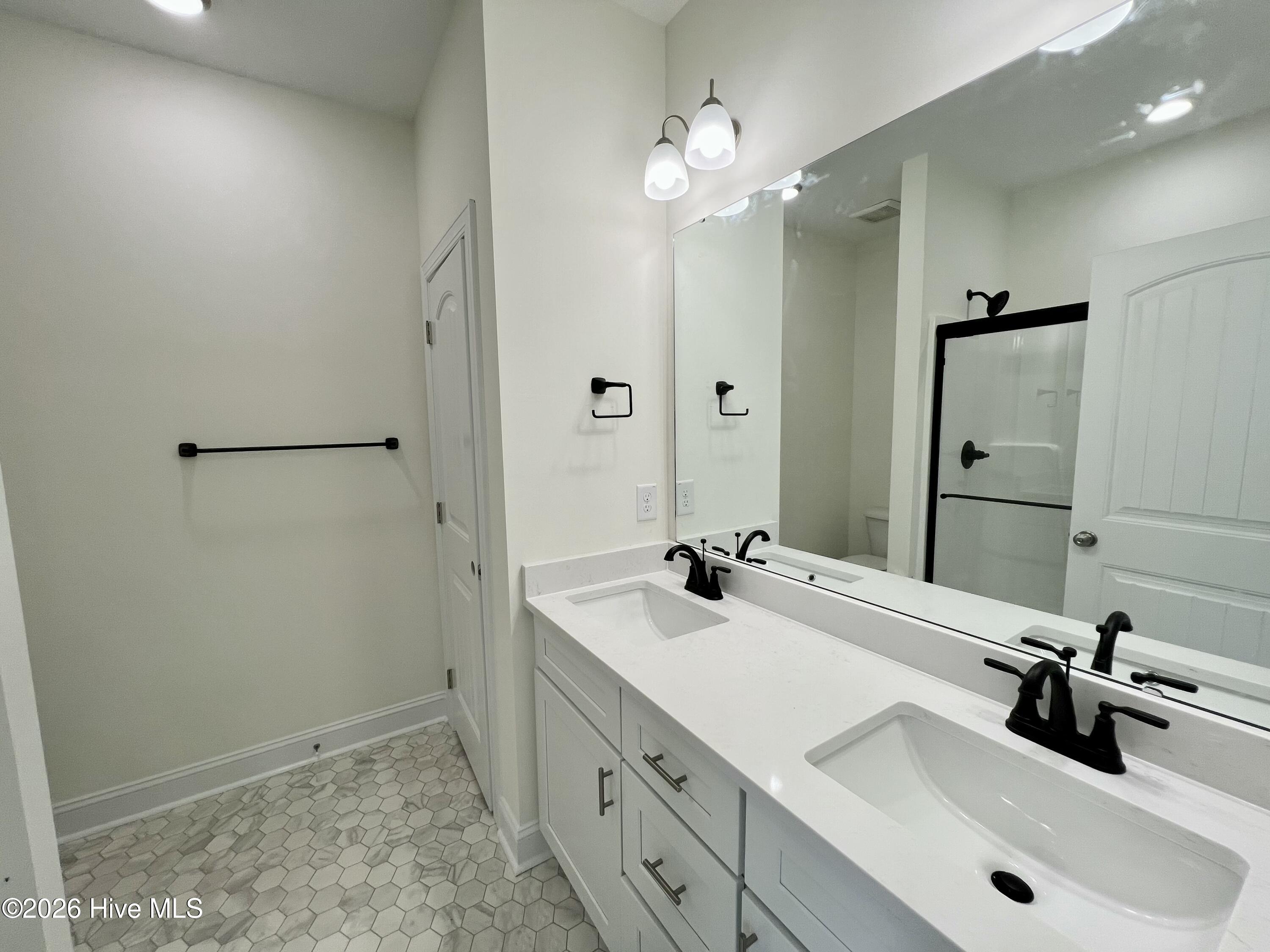 308 E Norwayne Alumni Way Property Photo 12
