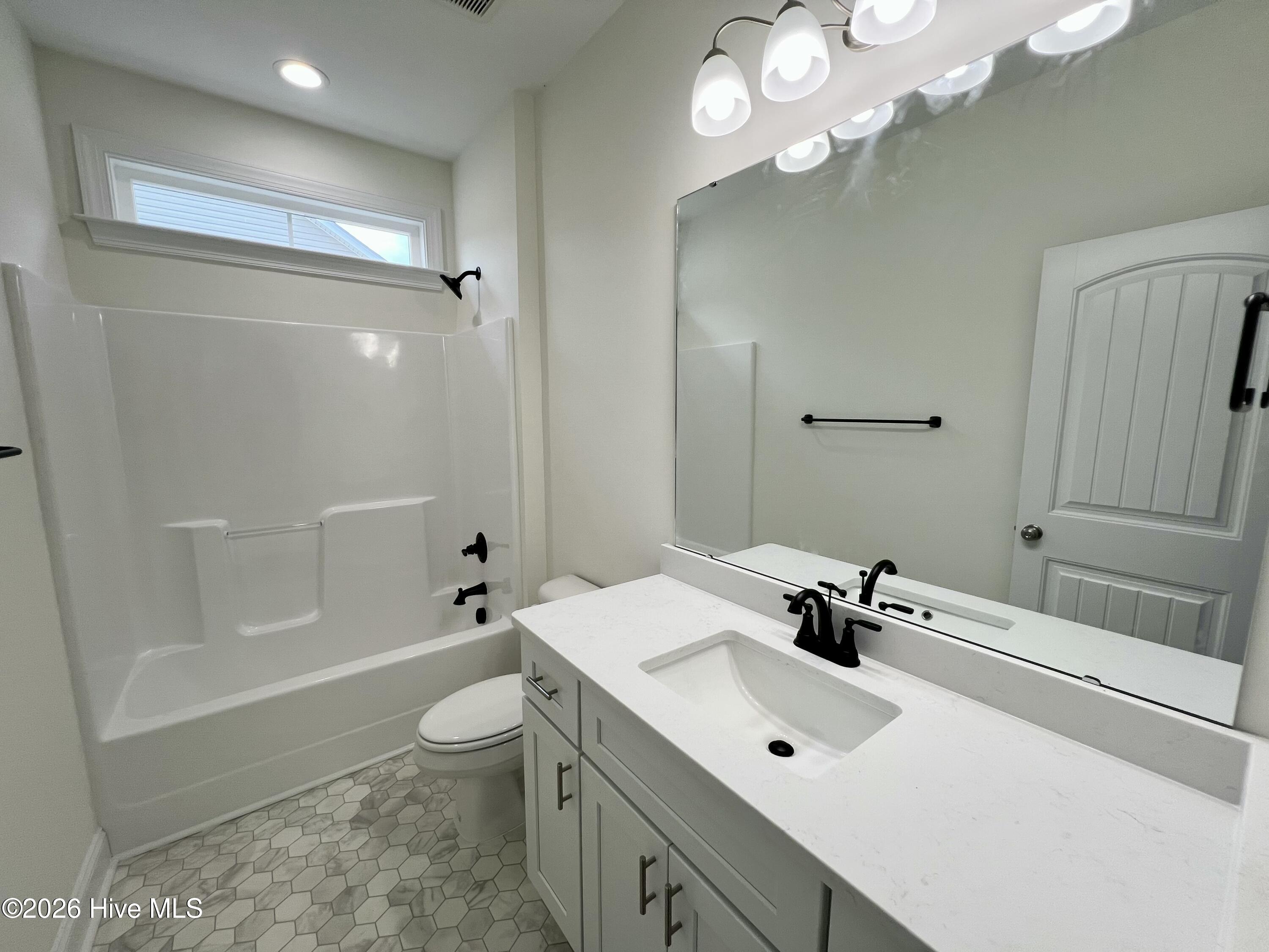 308 E Norwayne Alumni Way Property Photo 17