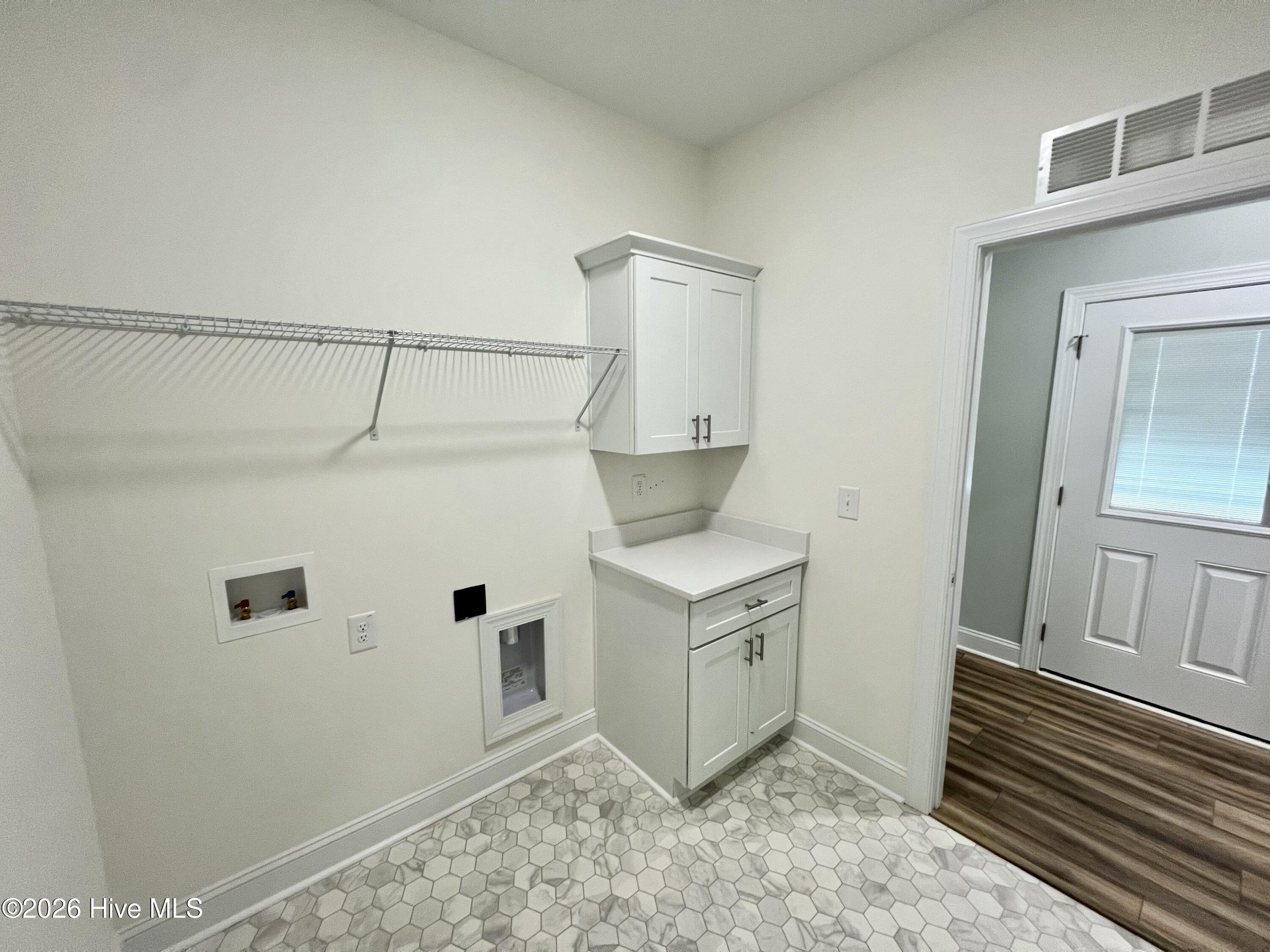 308 E Norwayne Alumni Way Property Photo 18