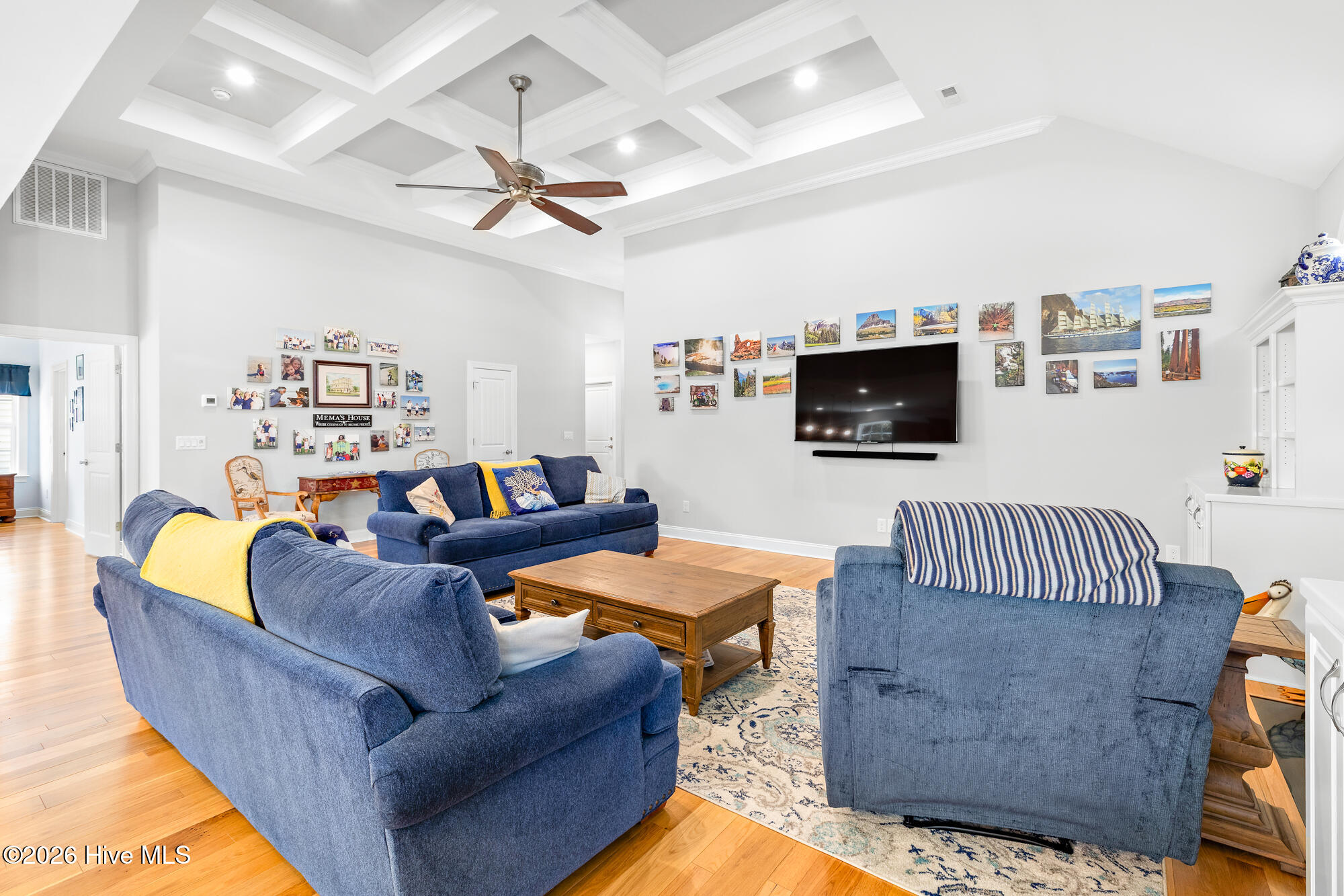 8859 Pickens Place Nw Property Photo 6