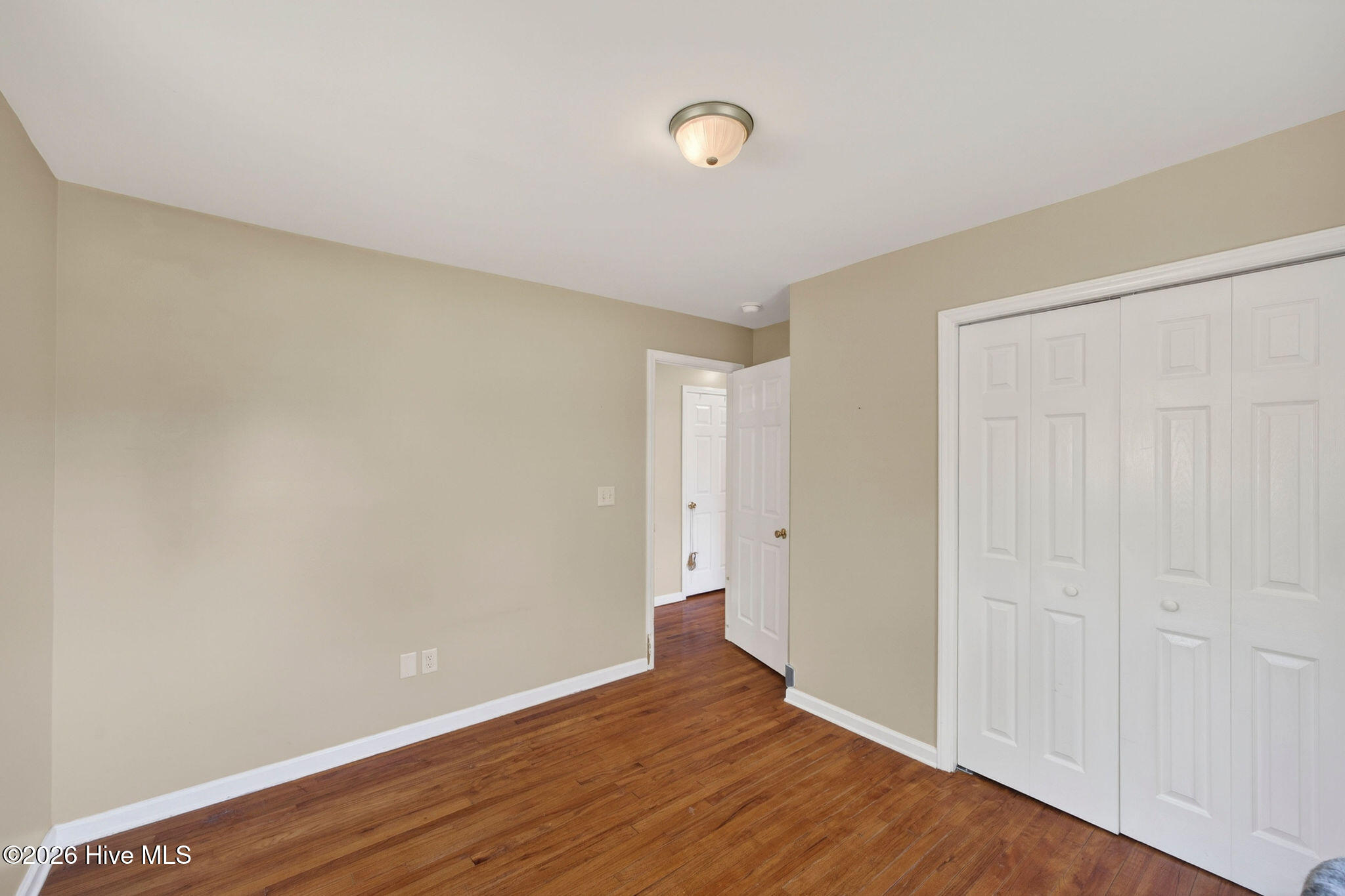555 Cedar Street Property Photo 20