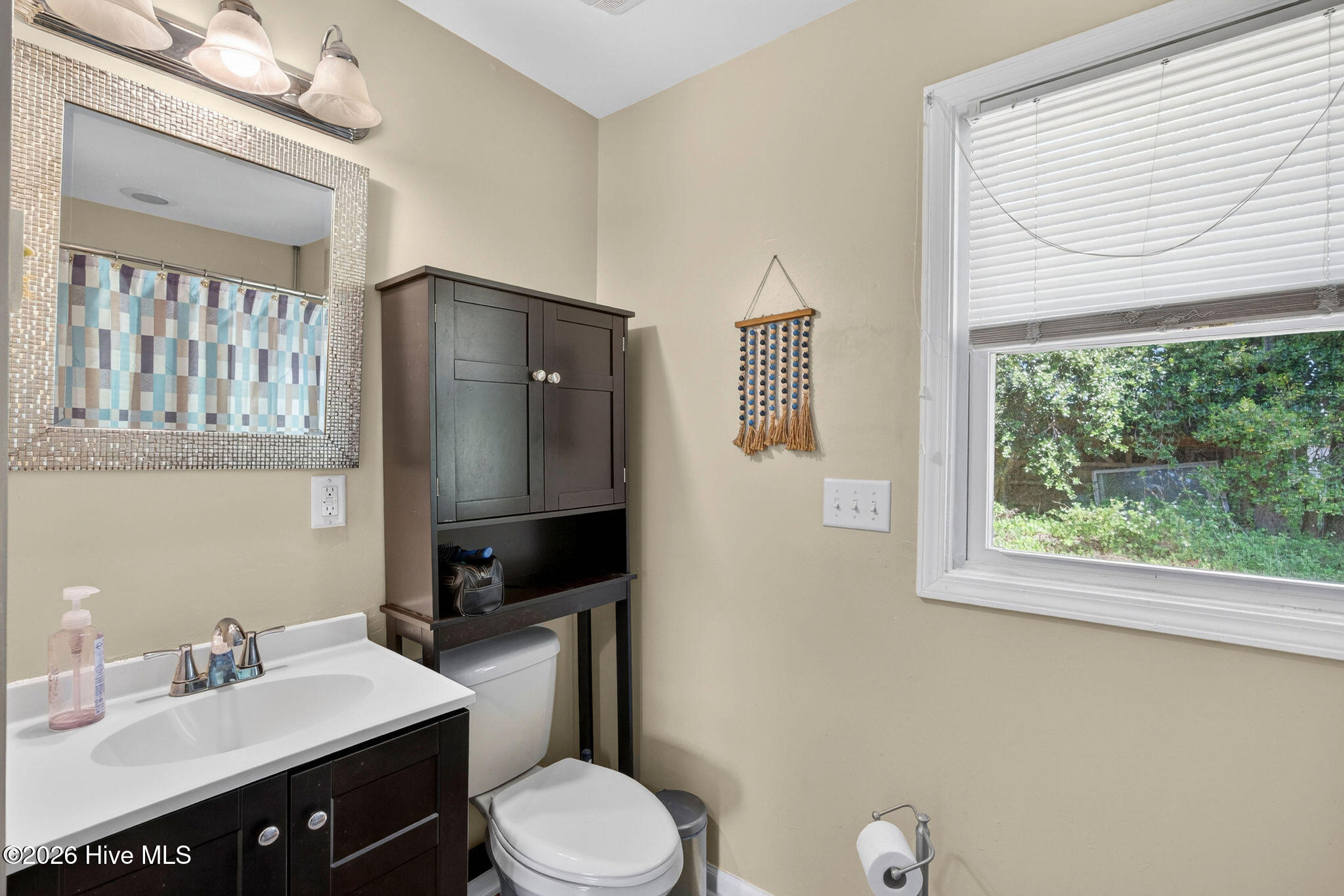 555 Cedar Street Property Photo 28