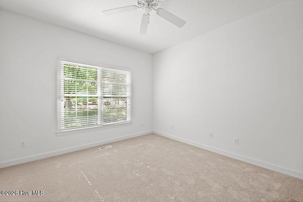 30 Oakmont Circle Property Photo 10