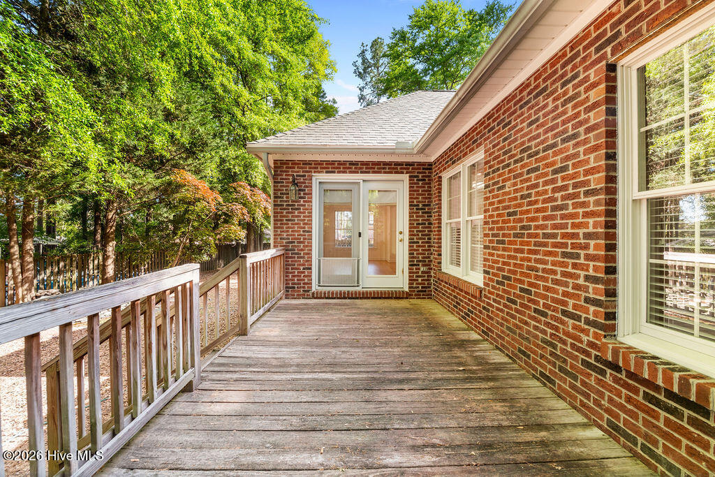 30 Oakmont Circle Property Photo 23