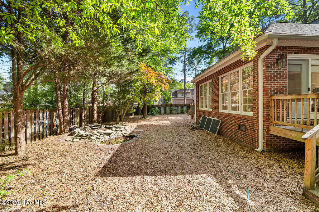 30 Oakmont Circle Property Photo 24