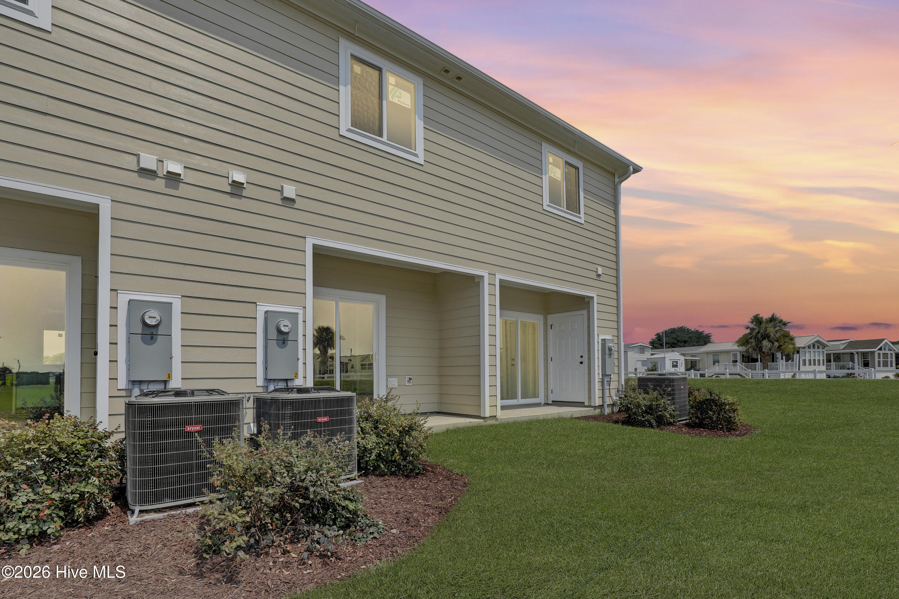 650 Cedar Point Boulevard F2 Property Photo 26