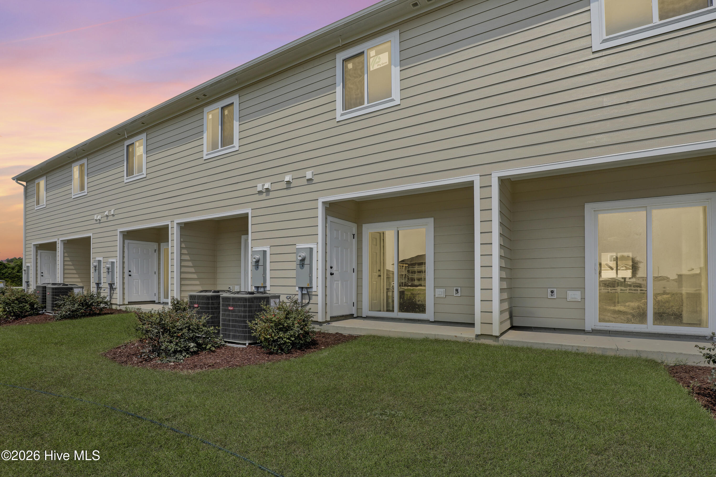 650 Cedar Point Boulevard F2 Property Photo 27