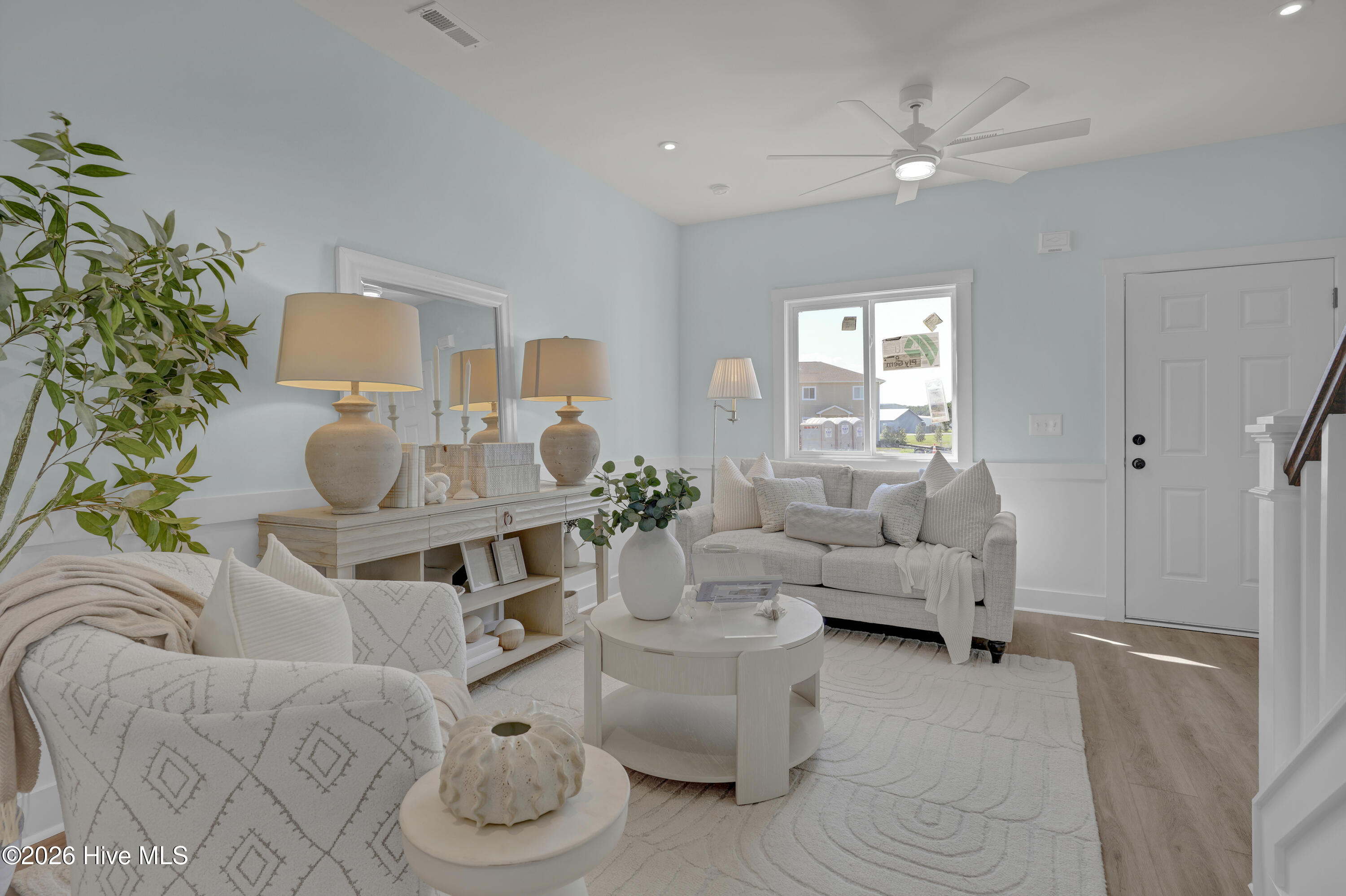 650 Cedar Point Boulevard H2 Property Photo 3