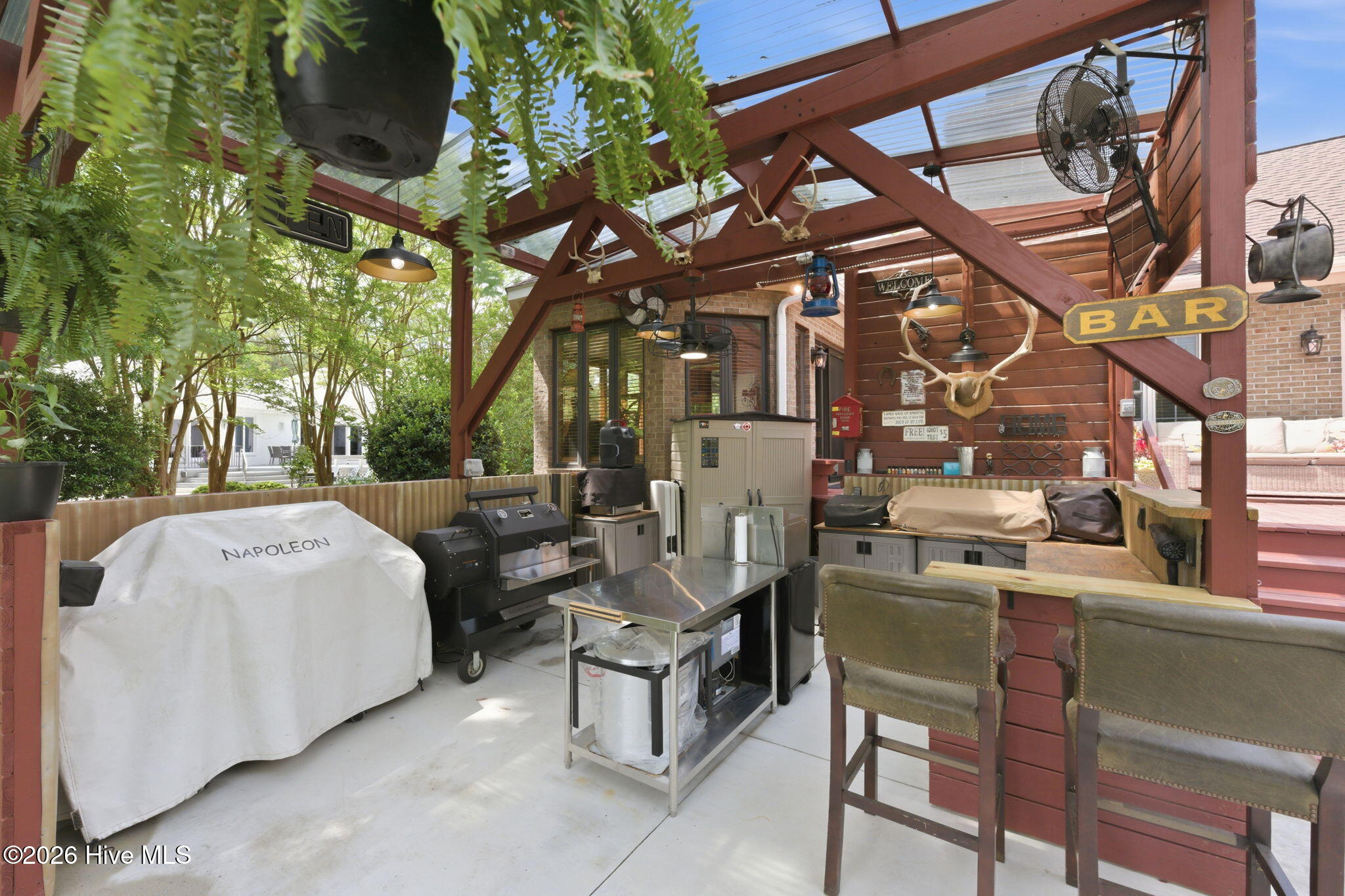 1211 Pine Valley Drive Property Photo 4