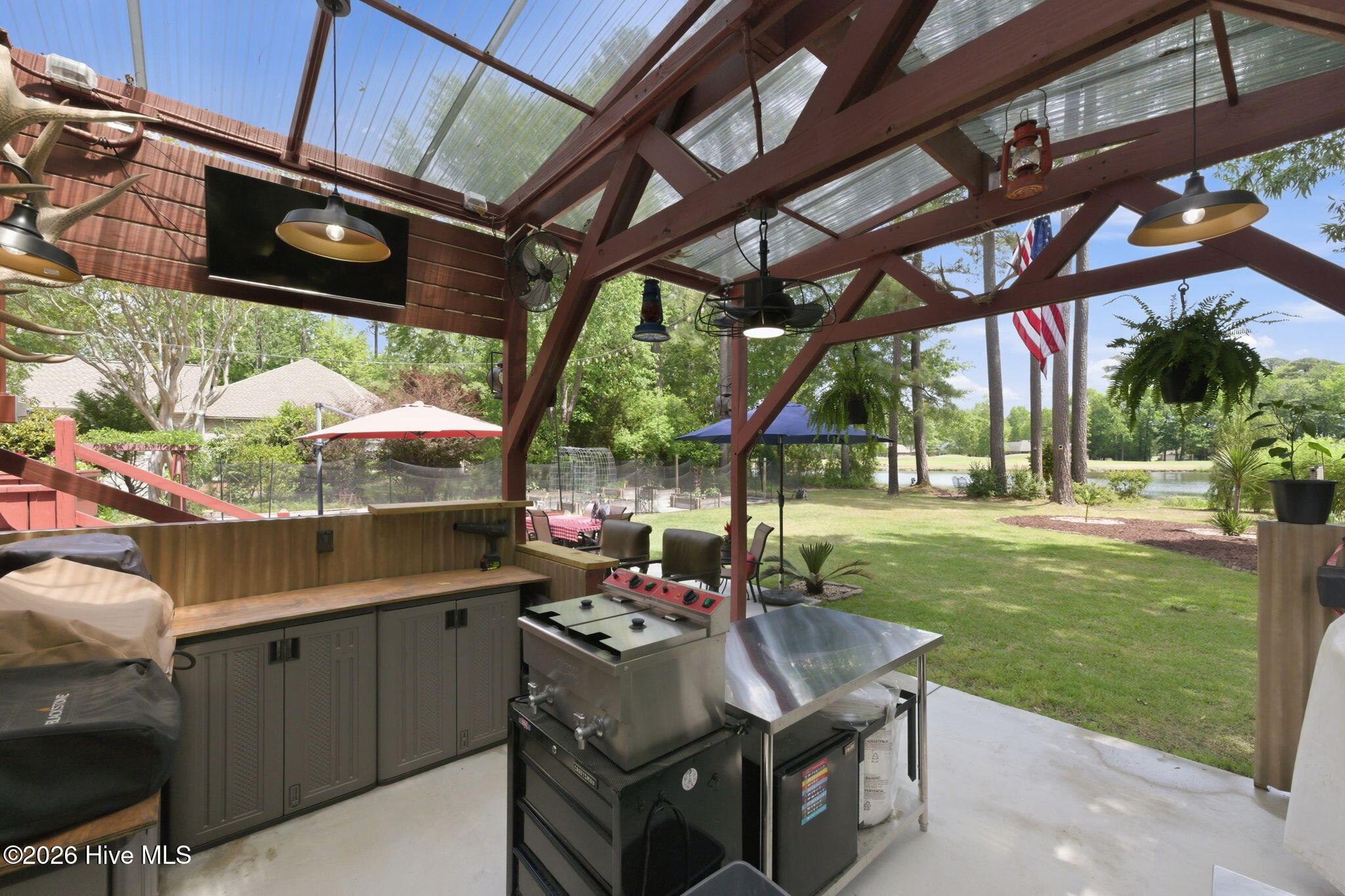 1211 Pine Valley Drive Property Photo 8