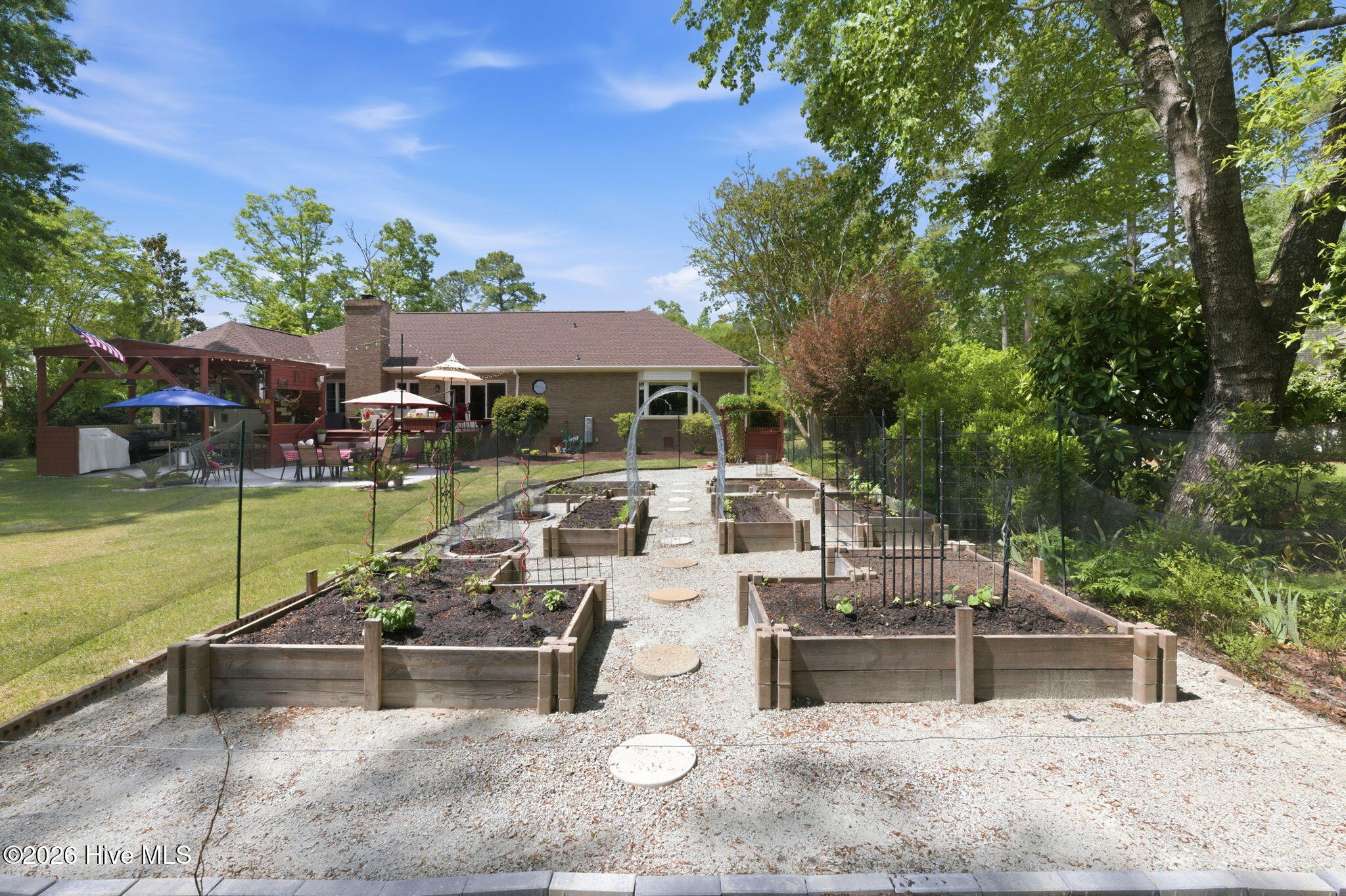 1211 Pine Valley Drive Property Photo 11