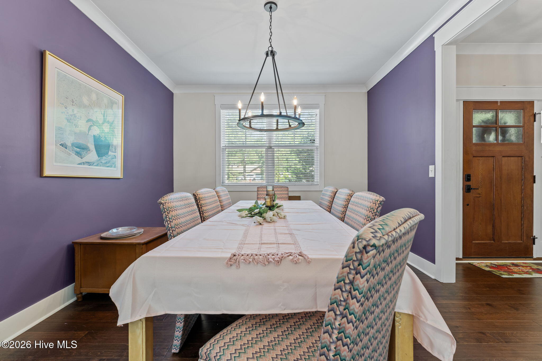 6 Wilshire Lane Property Photo 8