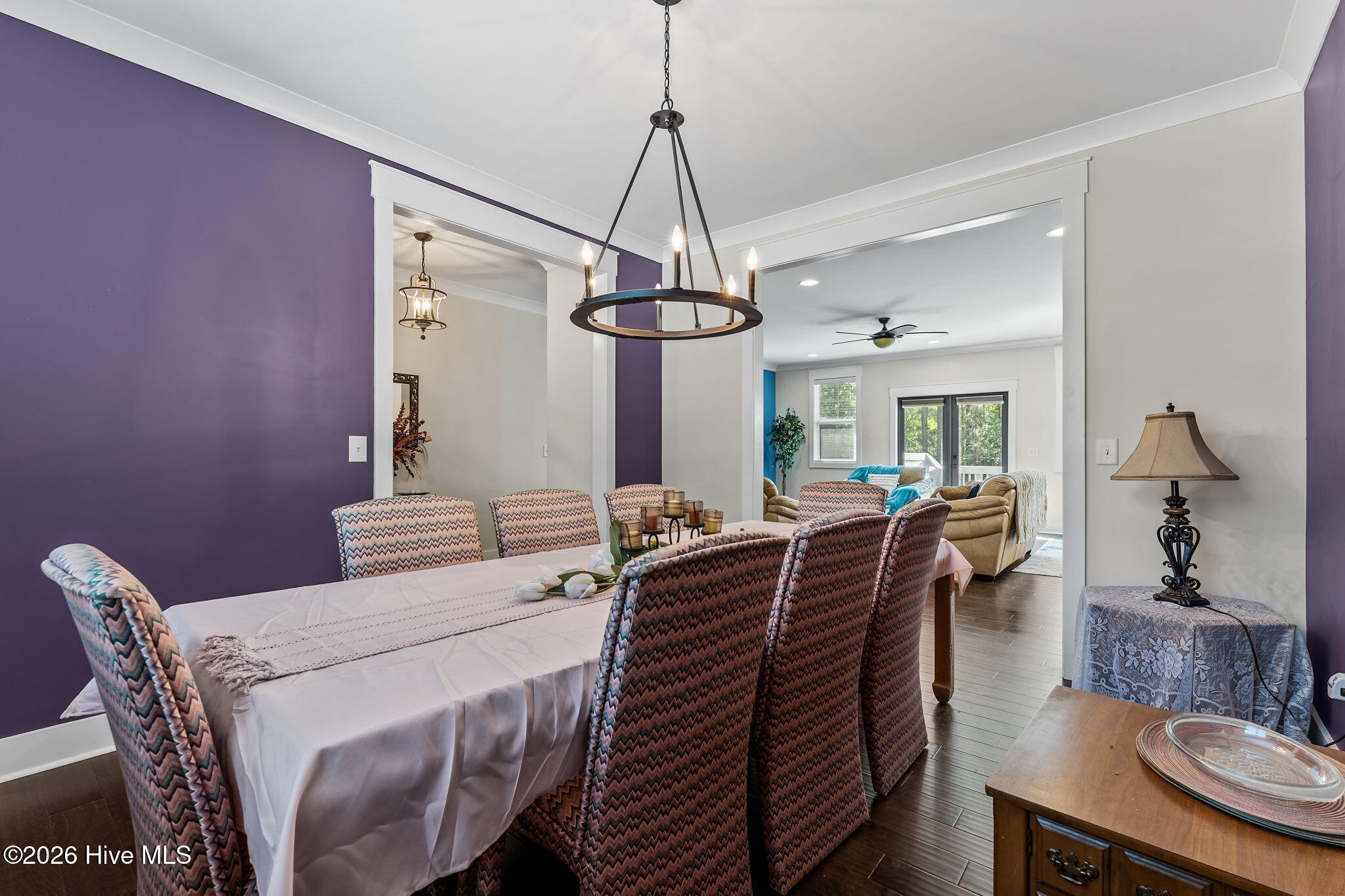 6 Wilshire Lane Property Photo 10