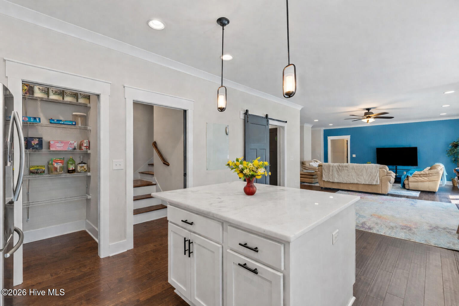 6 Wilshire Lane Property Photo 21