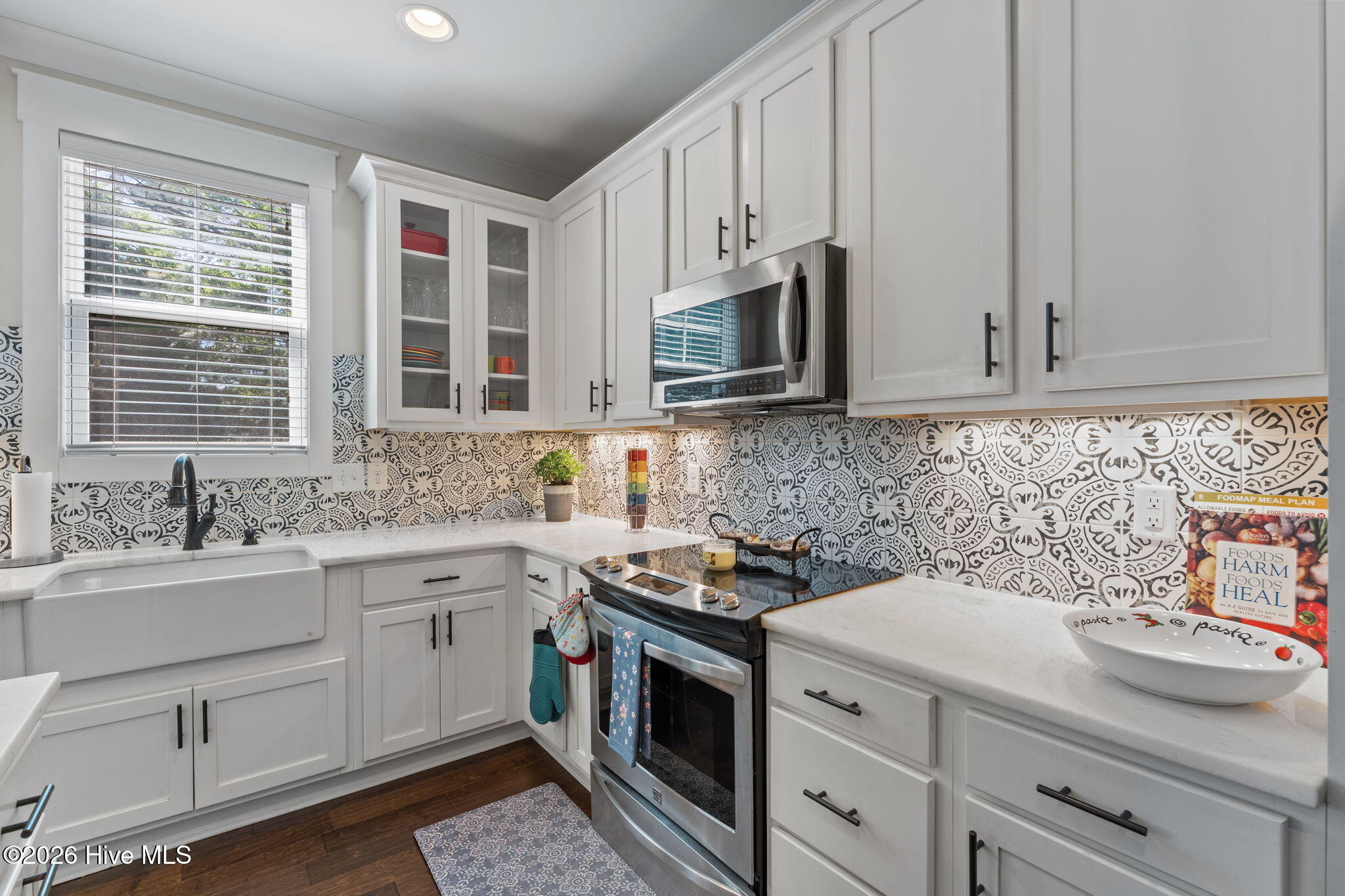 6 Wilshire Lane Property Photo 23
