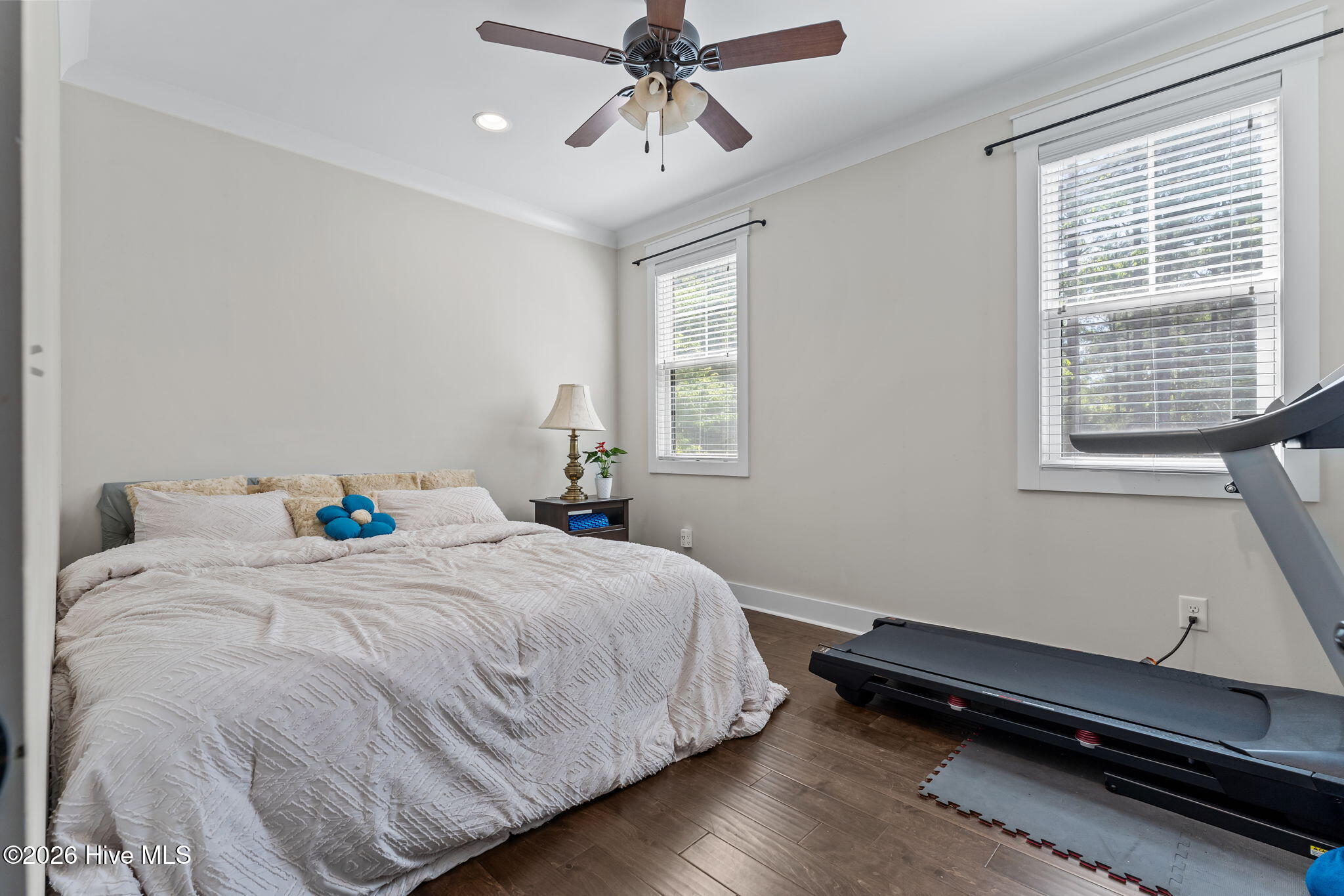 6 Wilshire Lane Property Photo 27